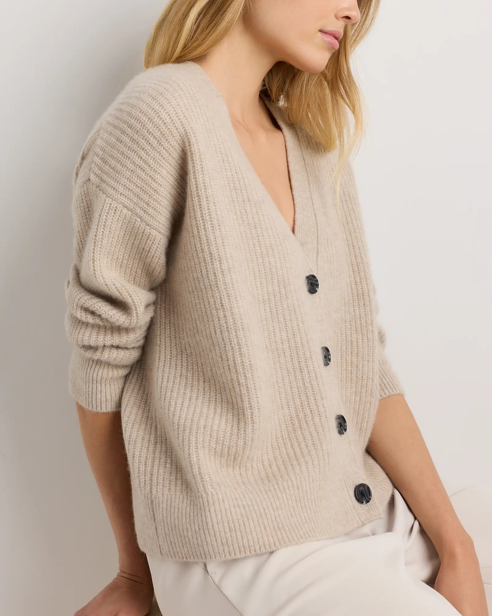 Mongolian Cashmere Fisherman Cropped Cardigan Sweater (Undyed) in Undyed Natural Heather | Quince