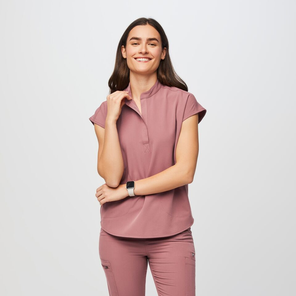 Rafaela™ Oversized Scrub Top | FIGS