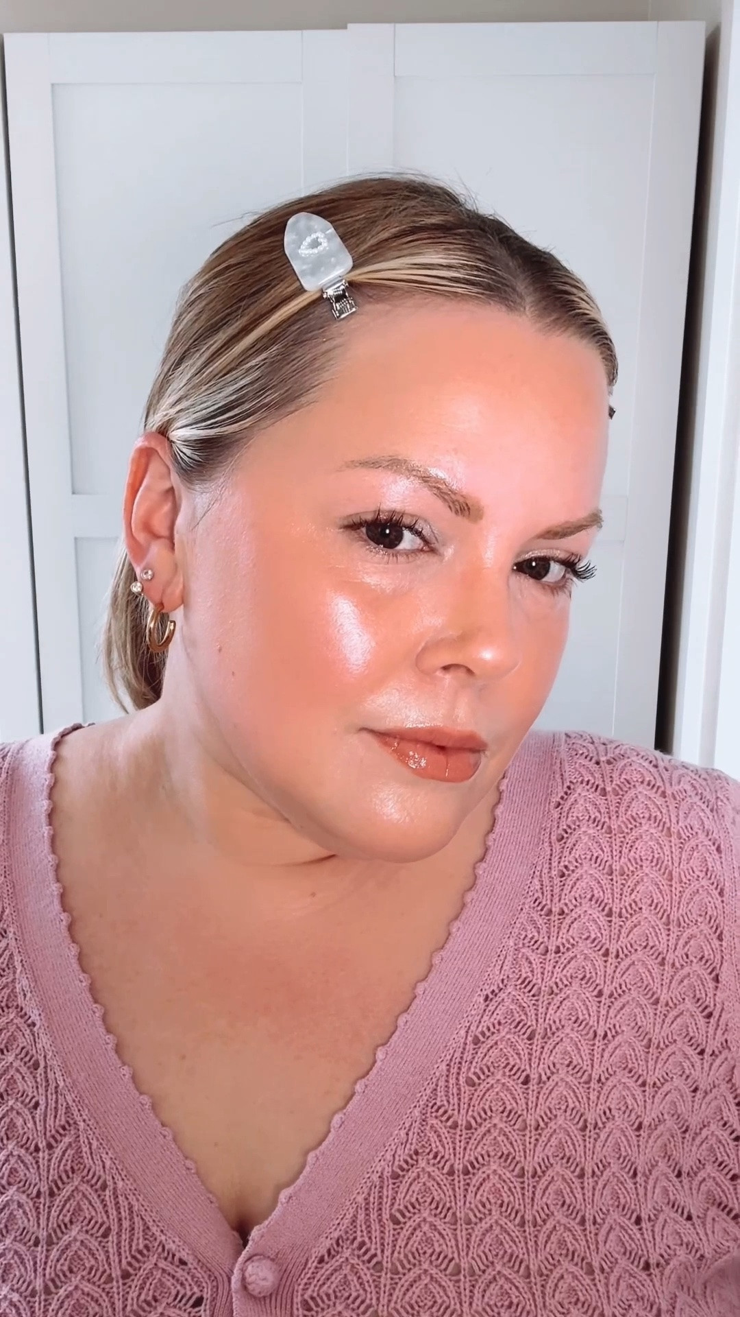 Over 40 sheer makeup products

#LTKsummer #LTKbeauty