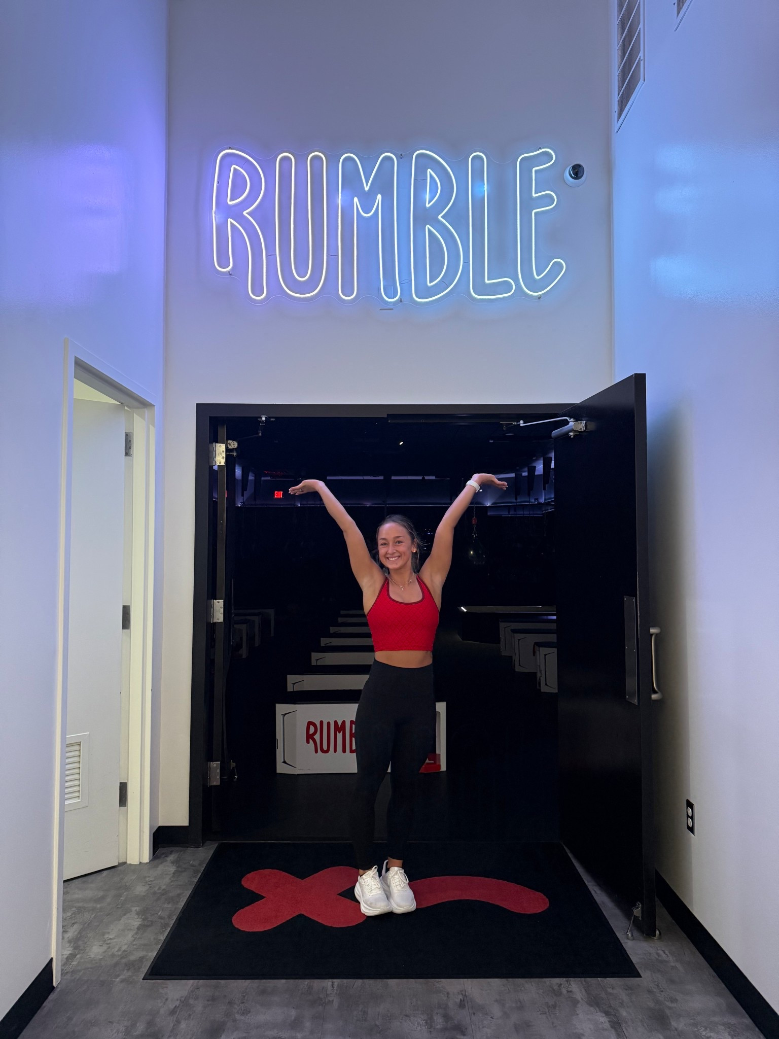 A little pop of red for my workout class ❤️🖤 

#LTKdayinmylife #LTKootd #LTKActive