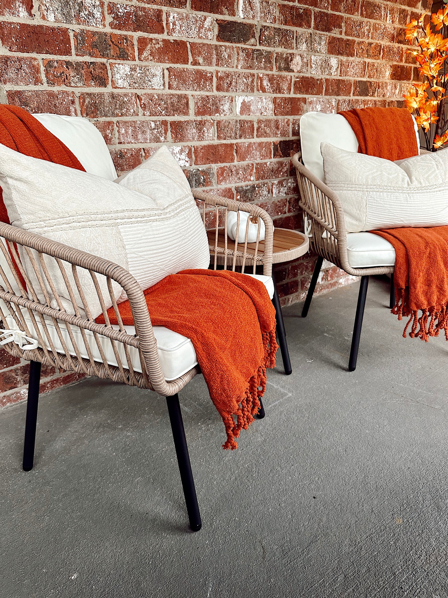 Fall decor // Home decor // Patio decor // Patio furniture // Outdoor decor // Porch decor

#LTKhome #LTKSeasonal #LTKstyletip