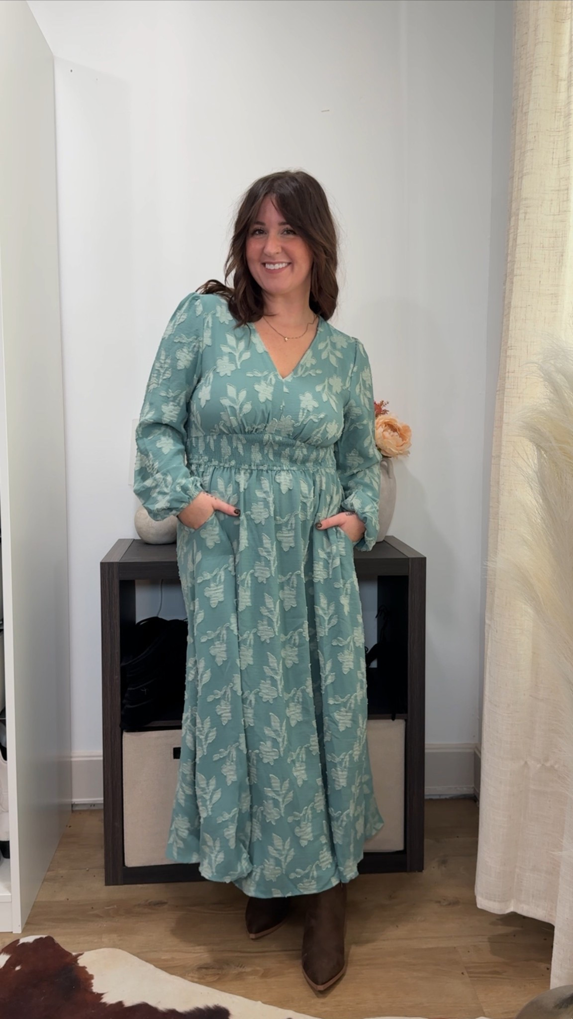 6 Thanksgiving holiday dress outfit ideas that are all stretchy and roomy to be comfy and eat lots of good food in! Everything does run TTS on each sizing chart! I’m 5’1 size 8/10 wearing mostly mediums!

#LTKPetite #LTKFindsUnder50 #LTKootd