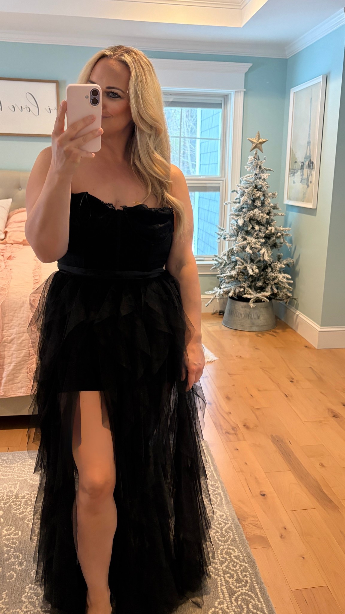 Back in stock in size small 
Save 40% off with code Style40

#LTKFindsUnder100 #LTKootd #LTKHoliday