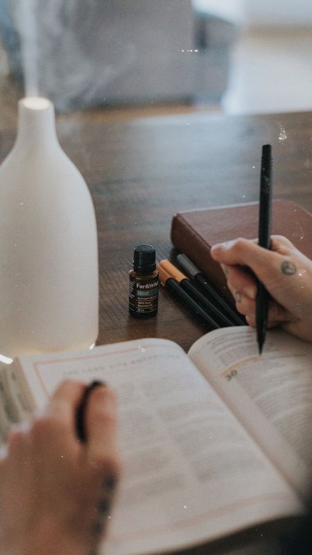 Bible journaling with my favorite essential oil, Focus, from Far & Wild! I love this Bible so much! 🥹🫶🏻 #bible #biblejournaling #essentialoils #diffuser #believer

#LTKhome #LTKfindsunder50 #LTKSeasonal