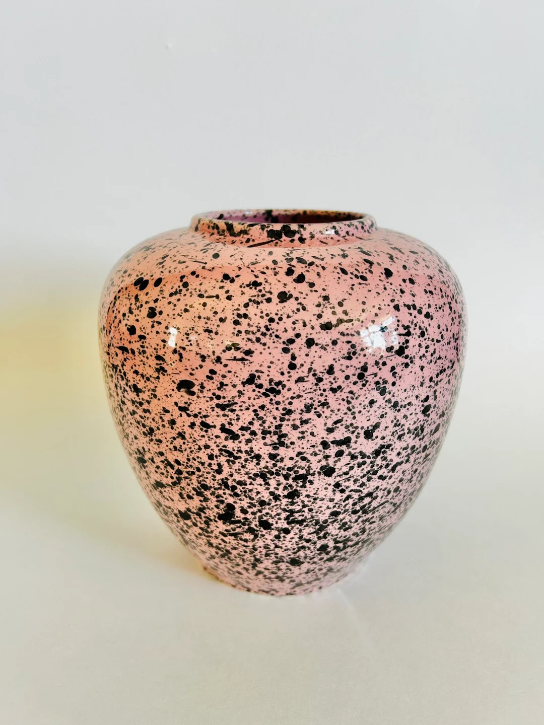 Vintage Pink and Black Splatter Vase - Etsy | Etsy (US)