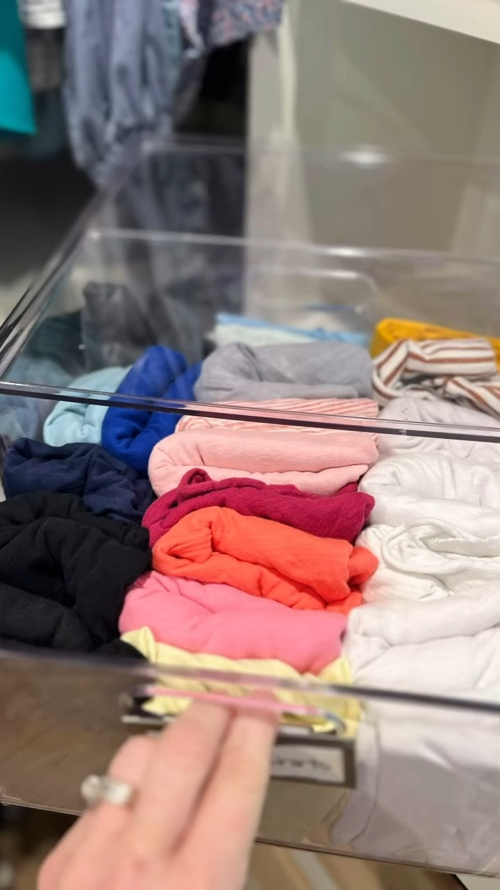 Simple solutions to make your life easier🪄🪄. These slide-out drawers 🎯🎯 make storing small tanks & tees easy to find and put away. 
.
.
.
#savannahorganizer 
#homeorganizer #houseofvon #professionalorganizer #savannah #declutter #professionalorganizing  #organization #organizedlife #closetgoals #ordernotperfection 
#lessismore 
#organizedmove
#loveyourhome