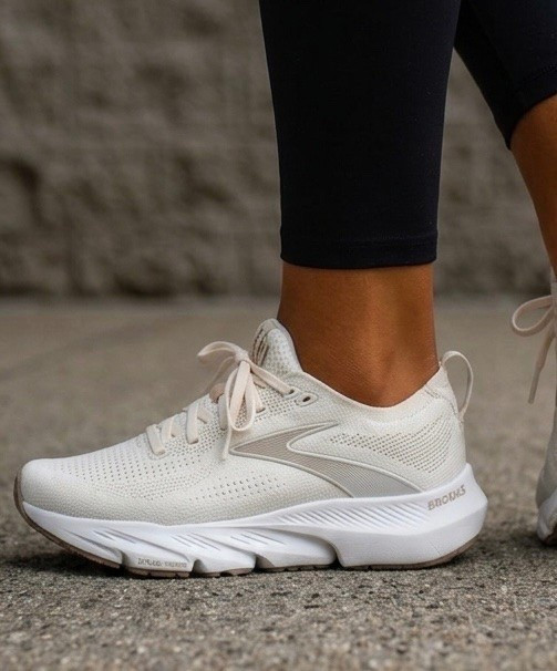 The Brooks Glycerin Flex fits true to size