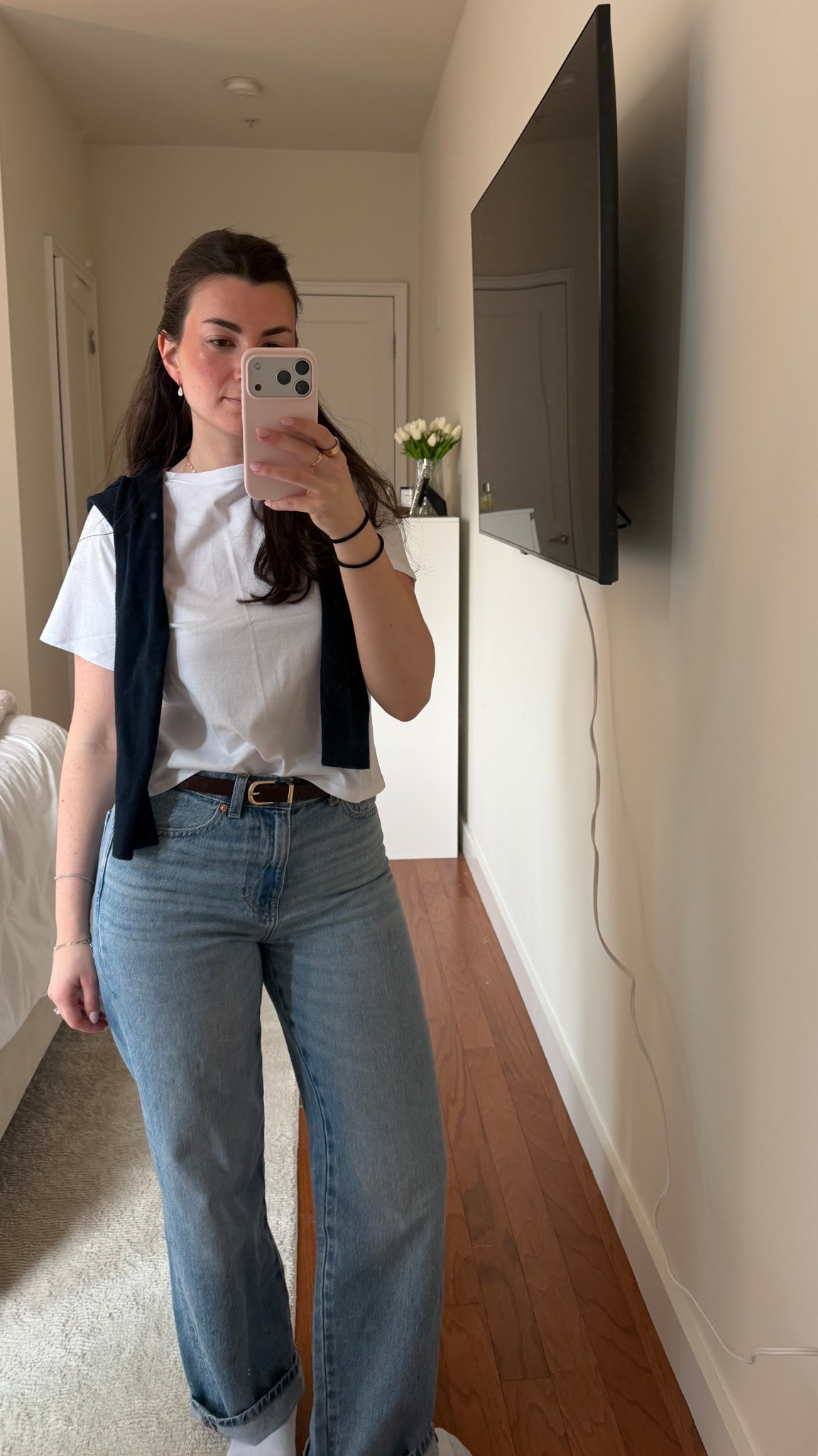 OOTD☀️

(Jeans are Zara so linked similar)

#LTKdayinmylife #LTKootd #LTKgrwm