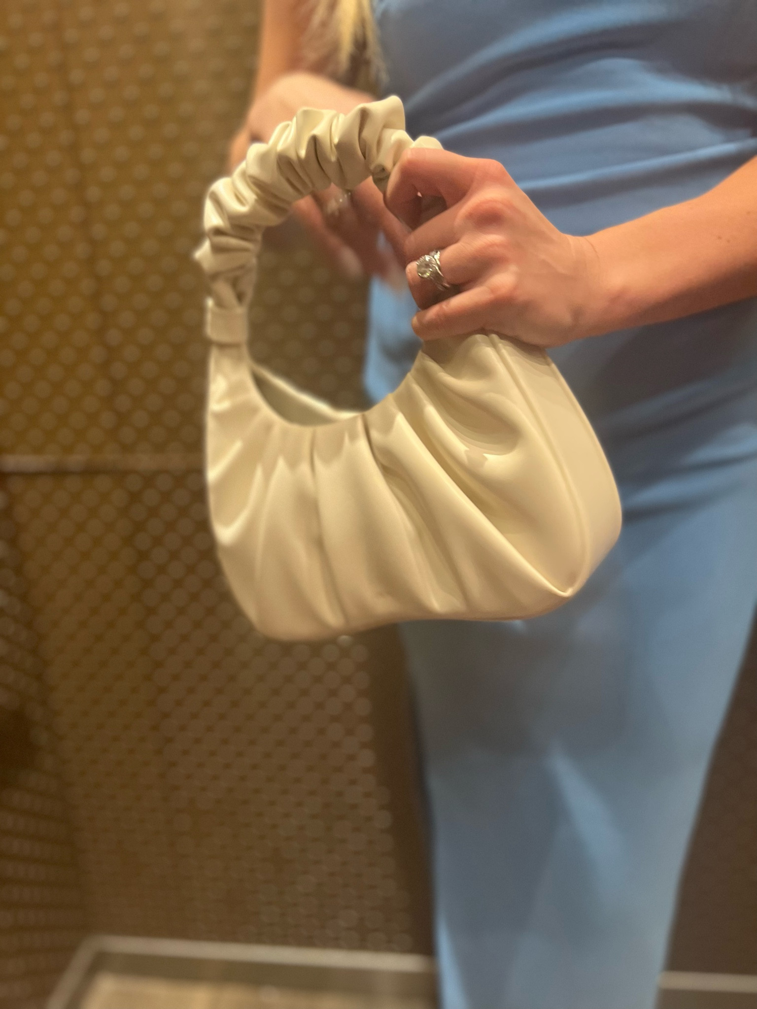 Highly recommend a good mini bag that you can grab and go to for any occasion 

#LTKunder100 #LTKstyletip #LTKFind