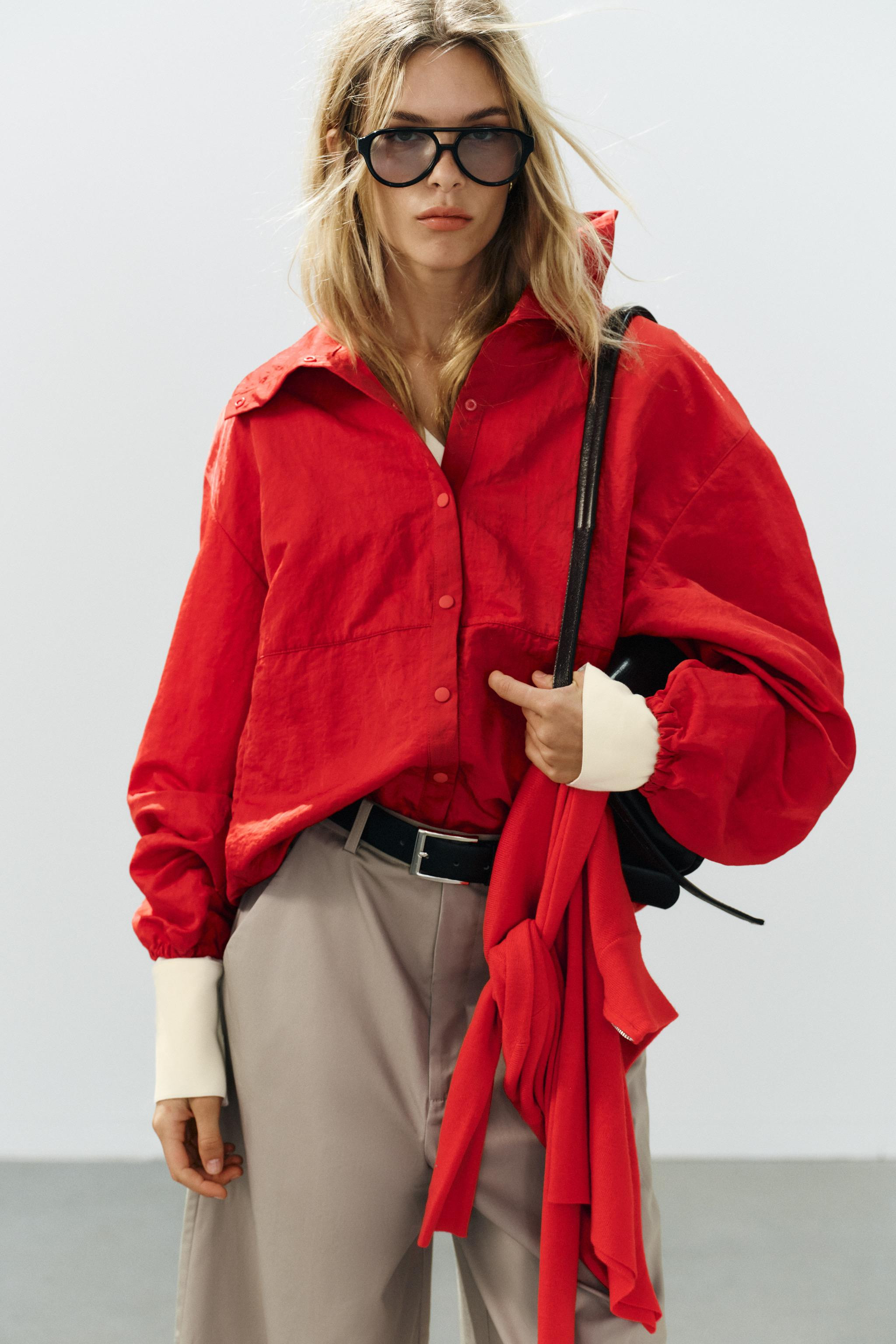 High-neck jacket with long sleeves featuring elastic cuffs. Hidden side seam pockets. Adjustable ... | Zara US