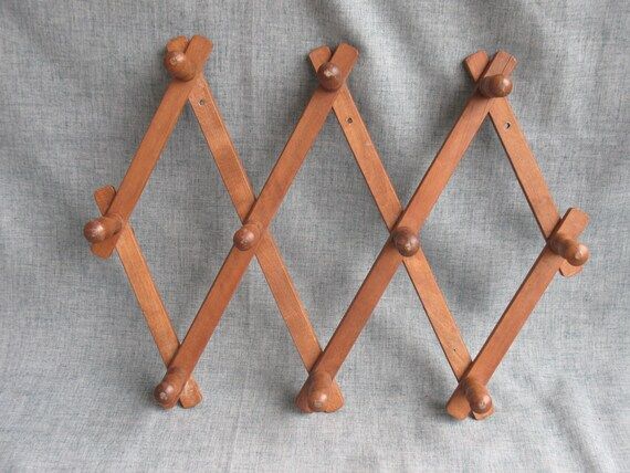 Vintage Wood Expandable Accordian Coat Hat Wall Rack 10 Large Pegs Mug Holder Home Decor | Etsy (US)