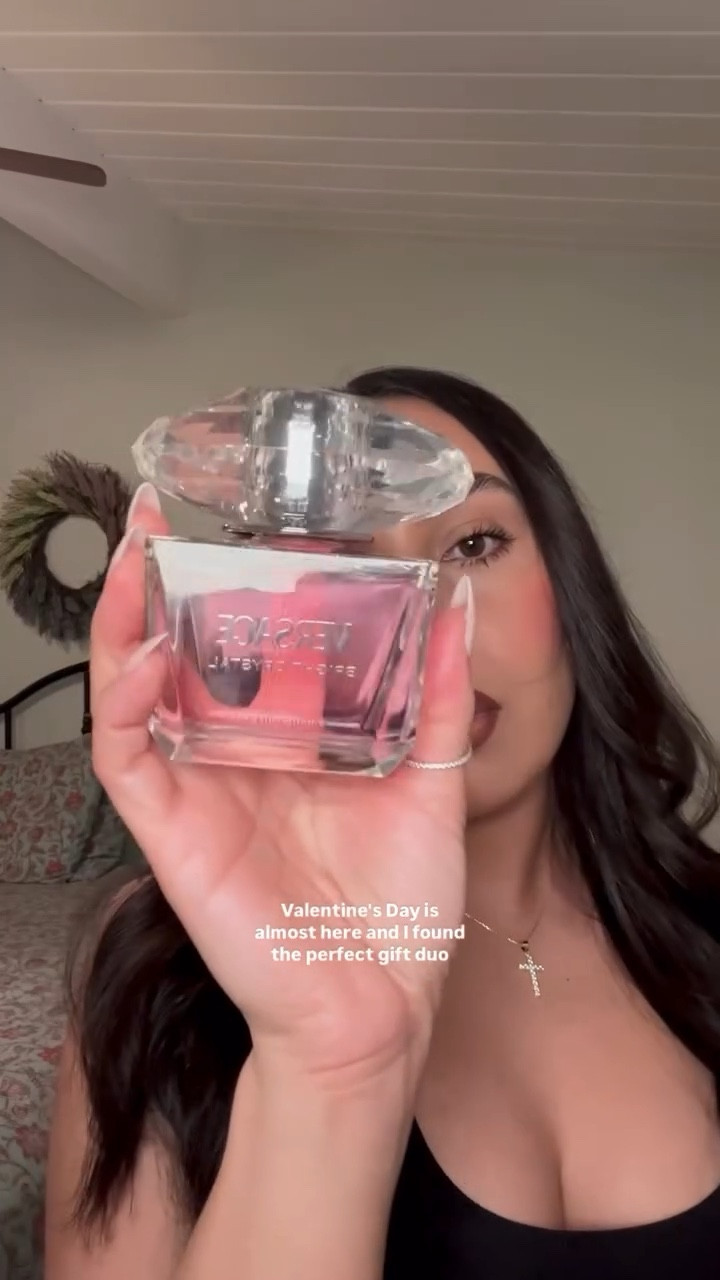 Valentine’s Day is around the corner! If you’re looking for a “can’t go wrong” duo, this is it. 

💙Versace Eau Fraîche: Fresh & bold. 
💕Versace Bright Crystal: Radiant, floral & glam. 💎

The perfect gift for him and a little something special for you.. 😉💋

#VersaceFragrances #VersaceEauFraicheExtreme #VersaceBrightCrystalEDT #AD @Macys

#LTKValentine #LTKBeauty