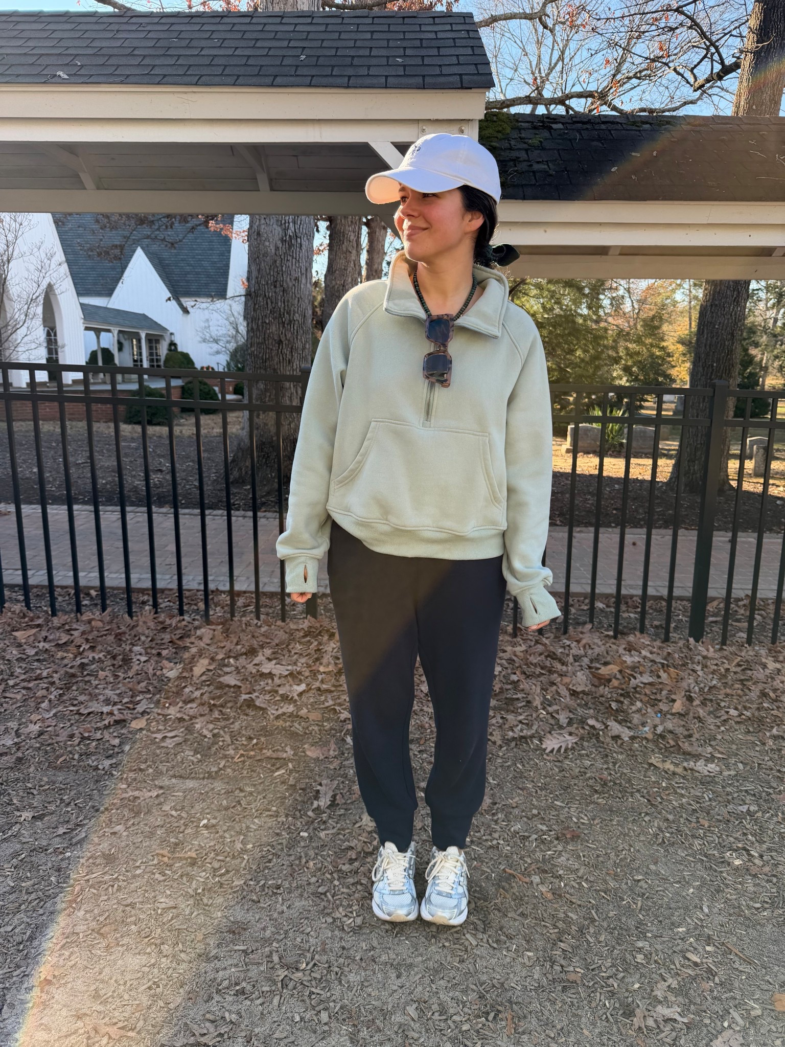 Casual outfit 🤍 

Mom outfit idea
Easy outfit
Petite style

#LTKdayinmylife #LTKmomlife