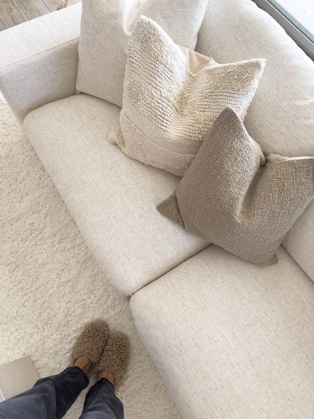 Our white rug for our living room & neutral pillows 🤎 

#LTKhome