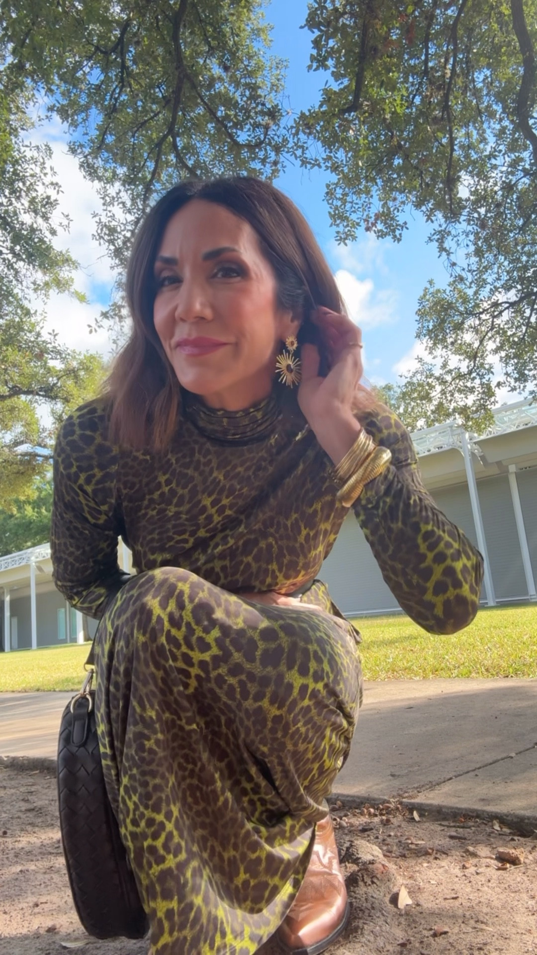 Size XS in dress 

#LTKHoliday #LTKStyleTip #LTKPetite