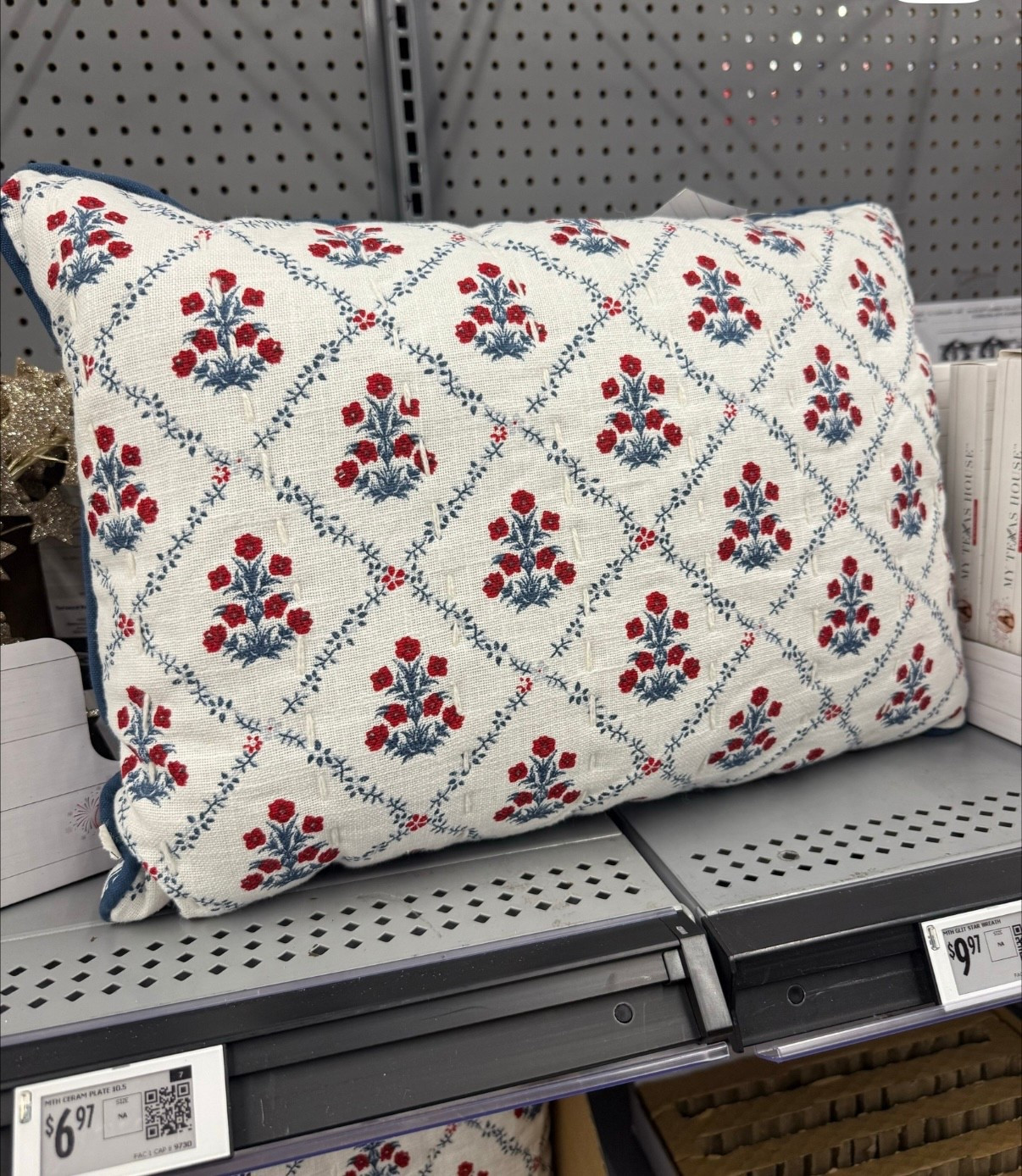 ✨ first time seeing this block print pillow 🤍

only $15 and it looks so much more high-end

these are already going low stock — such a good find if you catch it in time

perfect for layering with neutrals or adding a little pattern

would grab while you can 

#ltkhome #ltkfinds #homedecorfinds #walmartfinds #targetfinds #neutralhome

#LTKSaleAlert #LTKHome