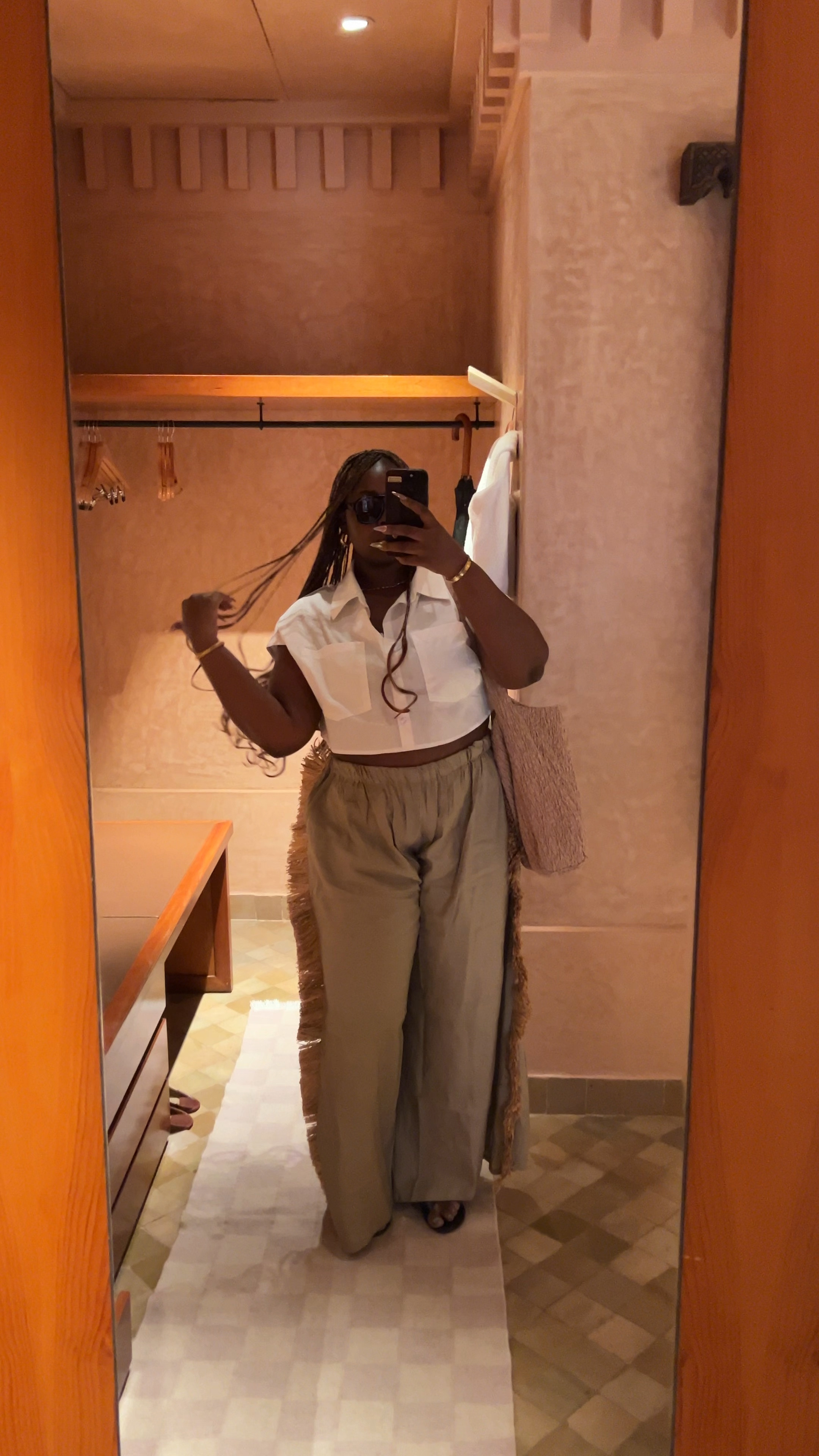 OOTD: Let’s explore the Medina 🇲🇦

👚: 2XL 🔗 
👖: Lrg / by Eki Kere


#LTKmidsize #LTKtravel