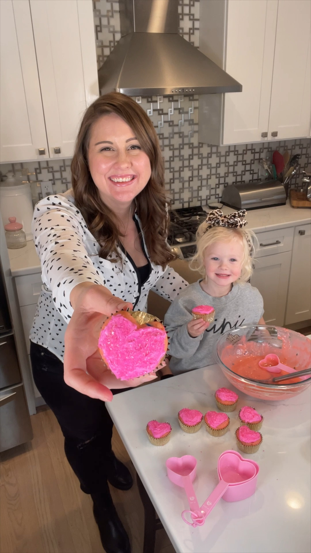 This is the easiest way to make heart shaped cupcakes for Valentine’s Day!  #valentinesdayparty #valentinesday #valentinesdaybaking 

#LTKSeasonal #LTKfamily #LTKhome