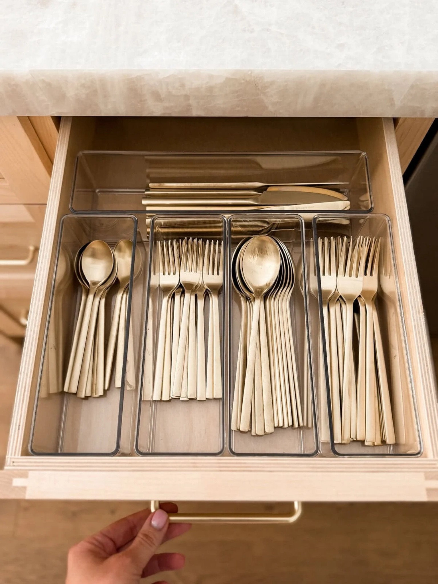 This flatware deserves a ⭐️⭐️⭐️⭐️⭐️ rating, bc it is truly incredible! Super durable, cleans well, and looks gorgeous. And just under $20 for a 20pc set? Such a steal!! #walmartpartner


@shop.ltk #liketkit #walmarthome @walmart

#LTKFindsUnder50 #LTKStyleTip #LTKHome