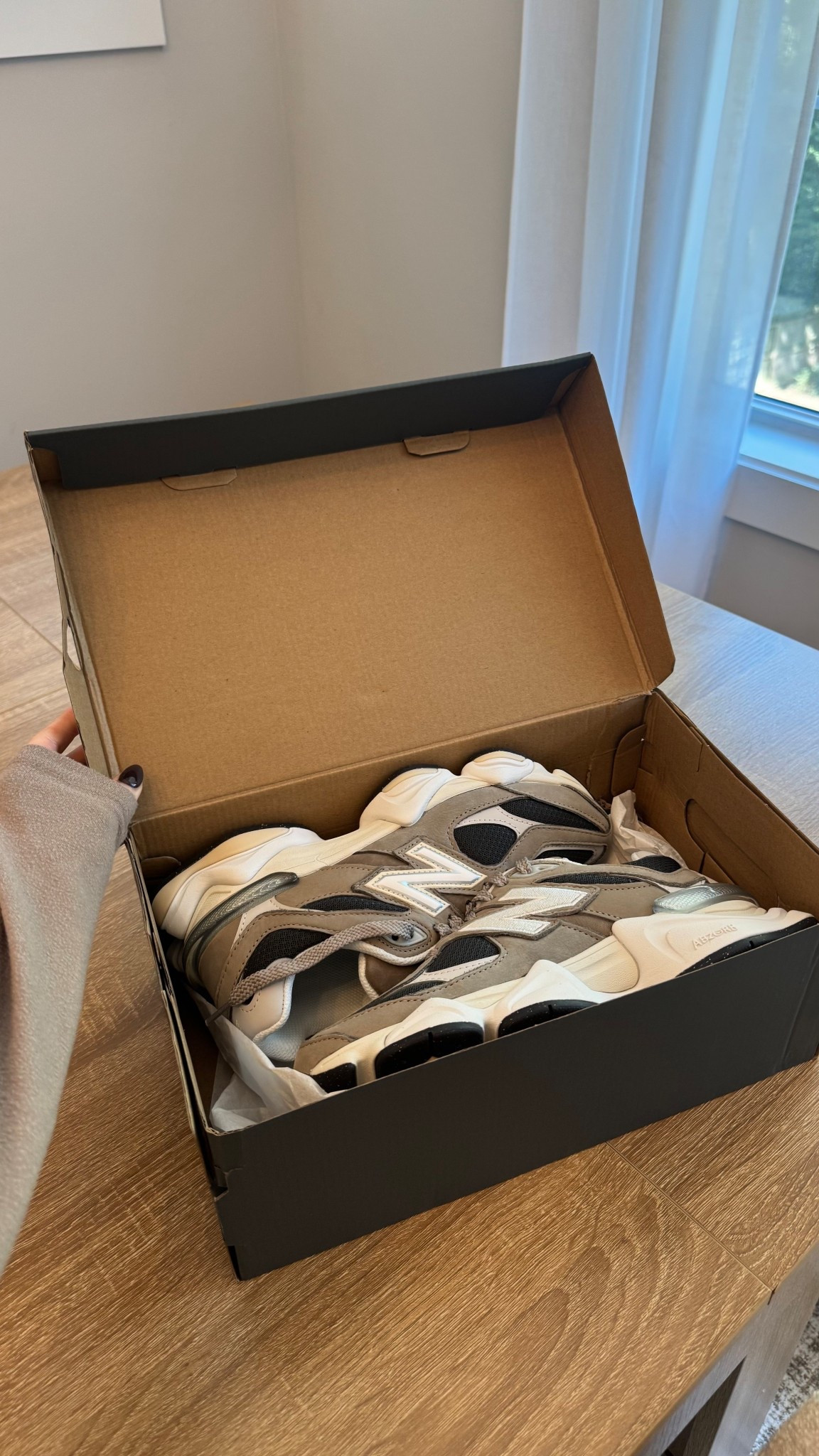 The perfect fall sneakers 🤎

#LTKSeasonal #LTKActive #LTKStyleTip