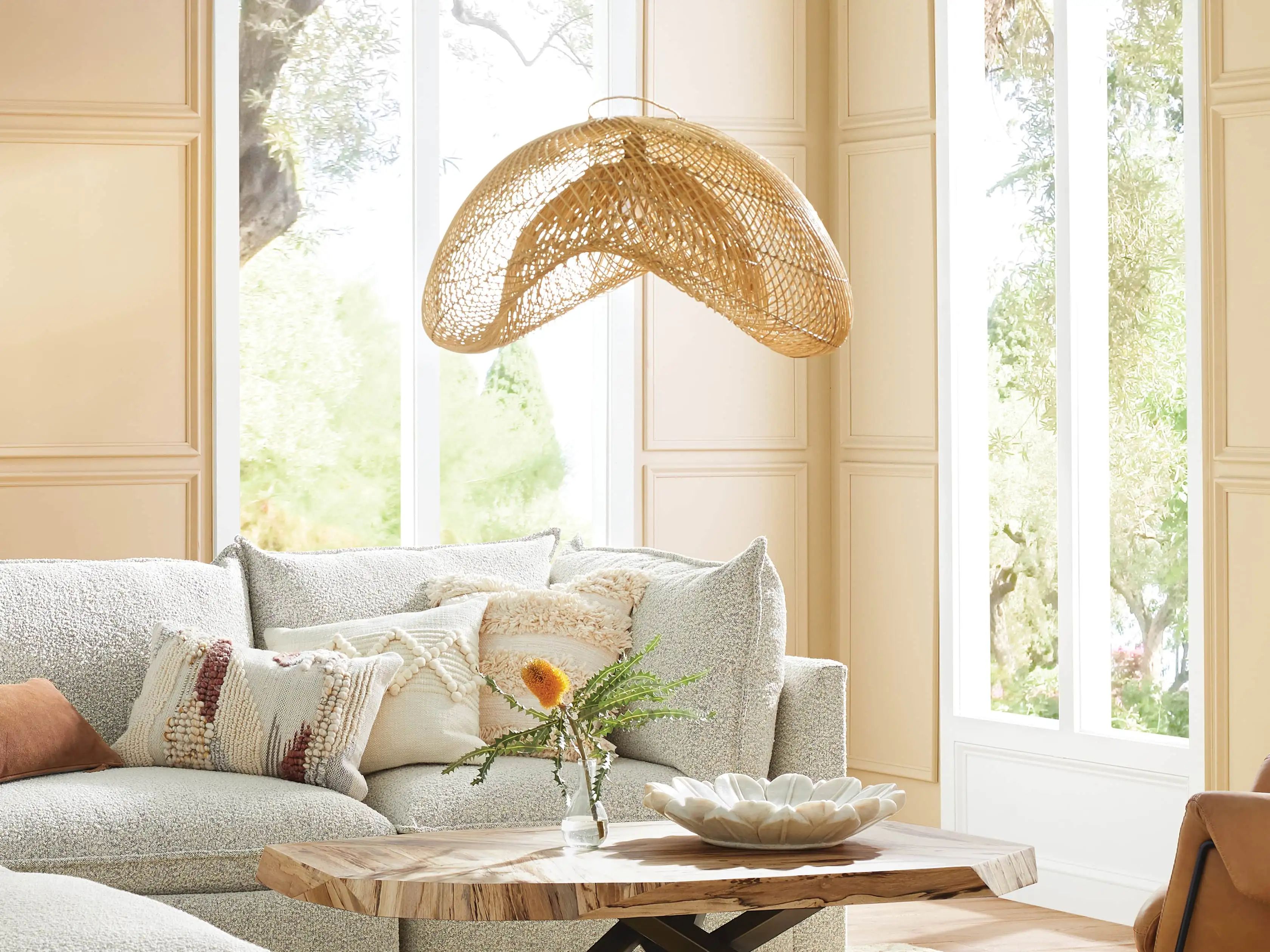 Hollis Pendant in Natural | Arhaus