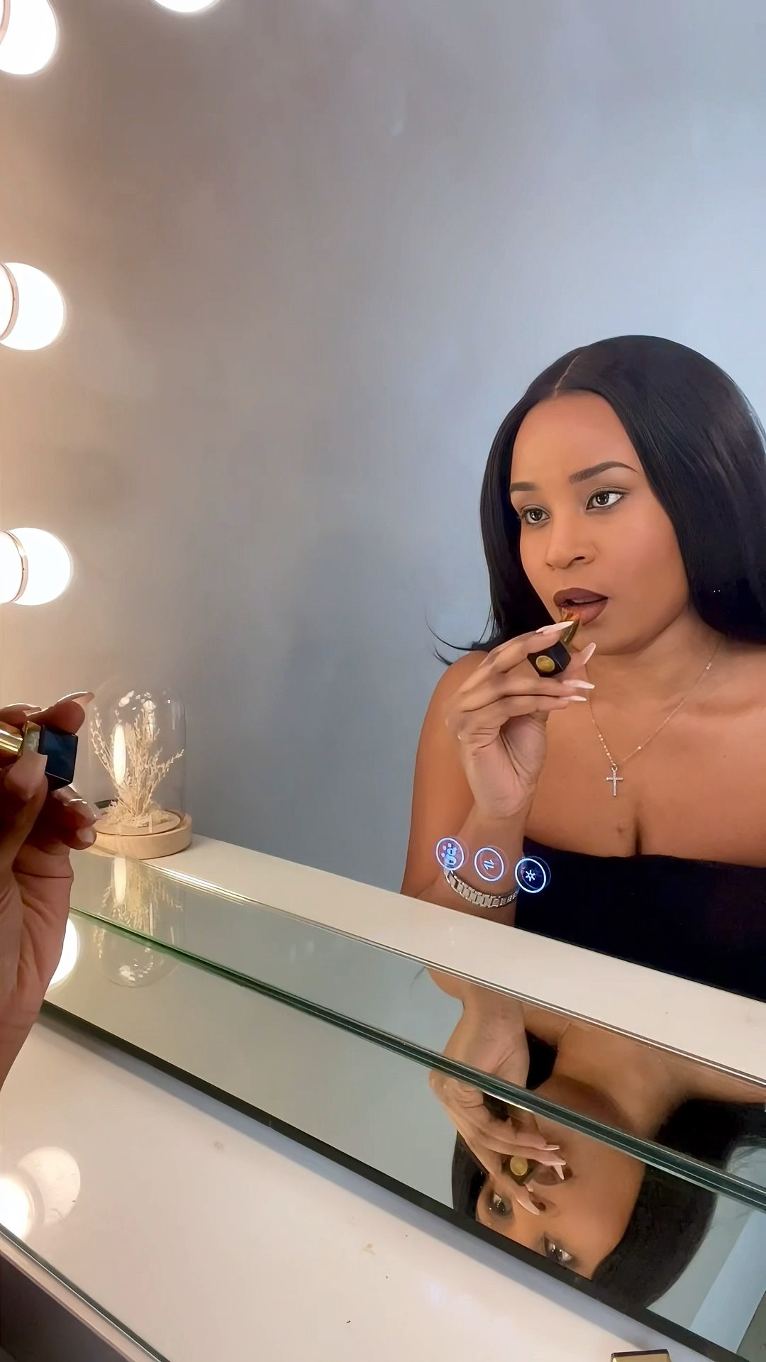 Everyday make up favourites from Yves Saint Laurent.

@yslbeauty 
Touché Eclate Primer
Nu Highlighter
Nu lip and cheek tint 
Ysl lipstick 
Ysl black opium fragrance 

@eylureofficial 
No. 110 salon extension look
@eleganttouchofficial 
Luxe looks nails (mirror)

#ltkmakeupfavourites #ltkmakeup #makeuptips #makeupideas #ysl #yslbeauty #makeup #makeuptutorial #makeupgifts #luxurymakeup

#LTKVideo #LTKstyletip #LTKbeauty