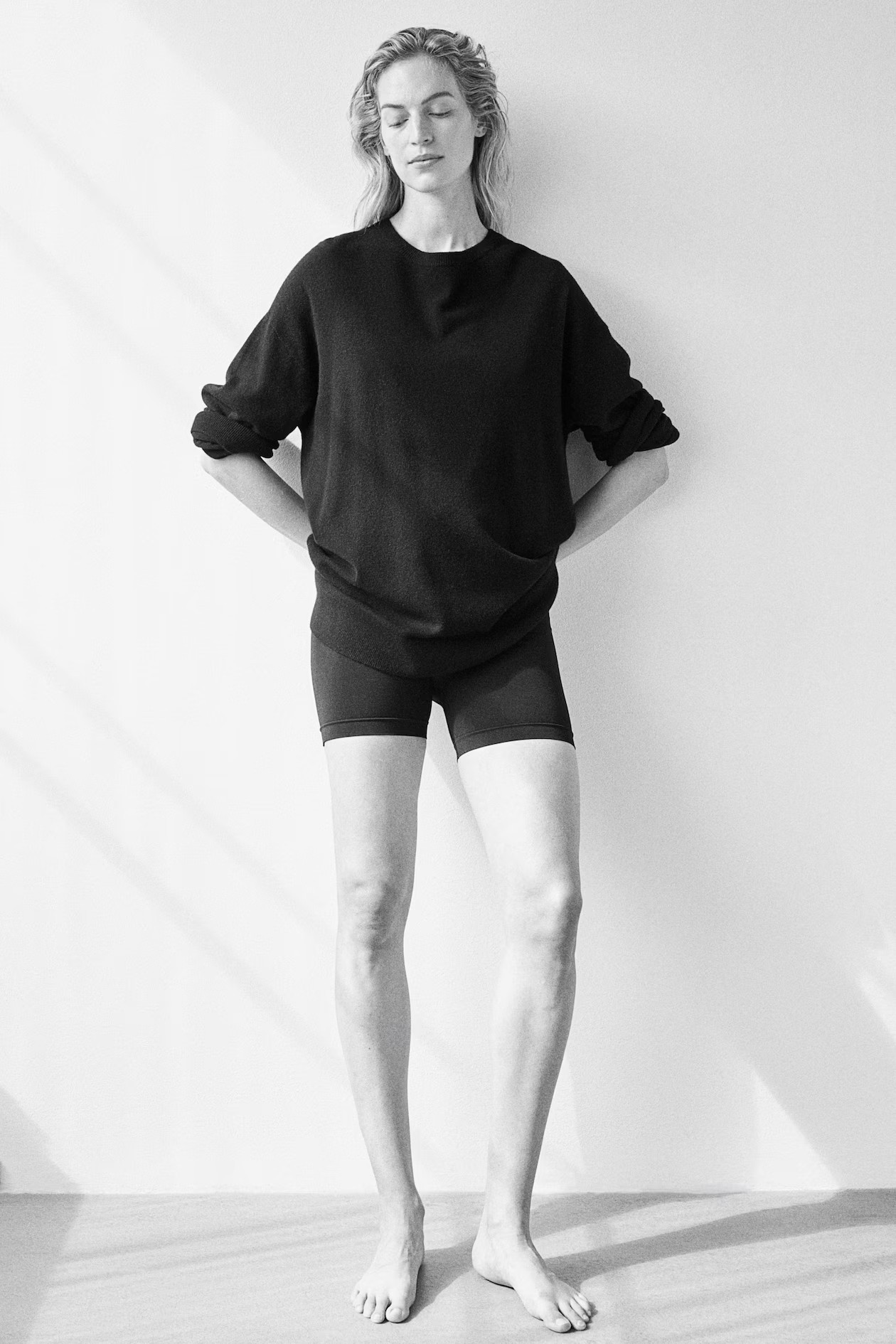 MAMA 2-pack Seamless Hot Pants - Black/beige - Ladies | H&M US | H&M (US + CA)