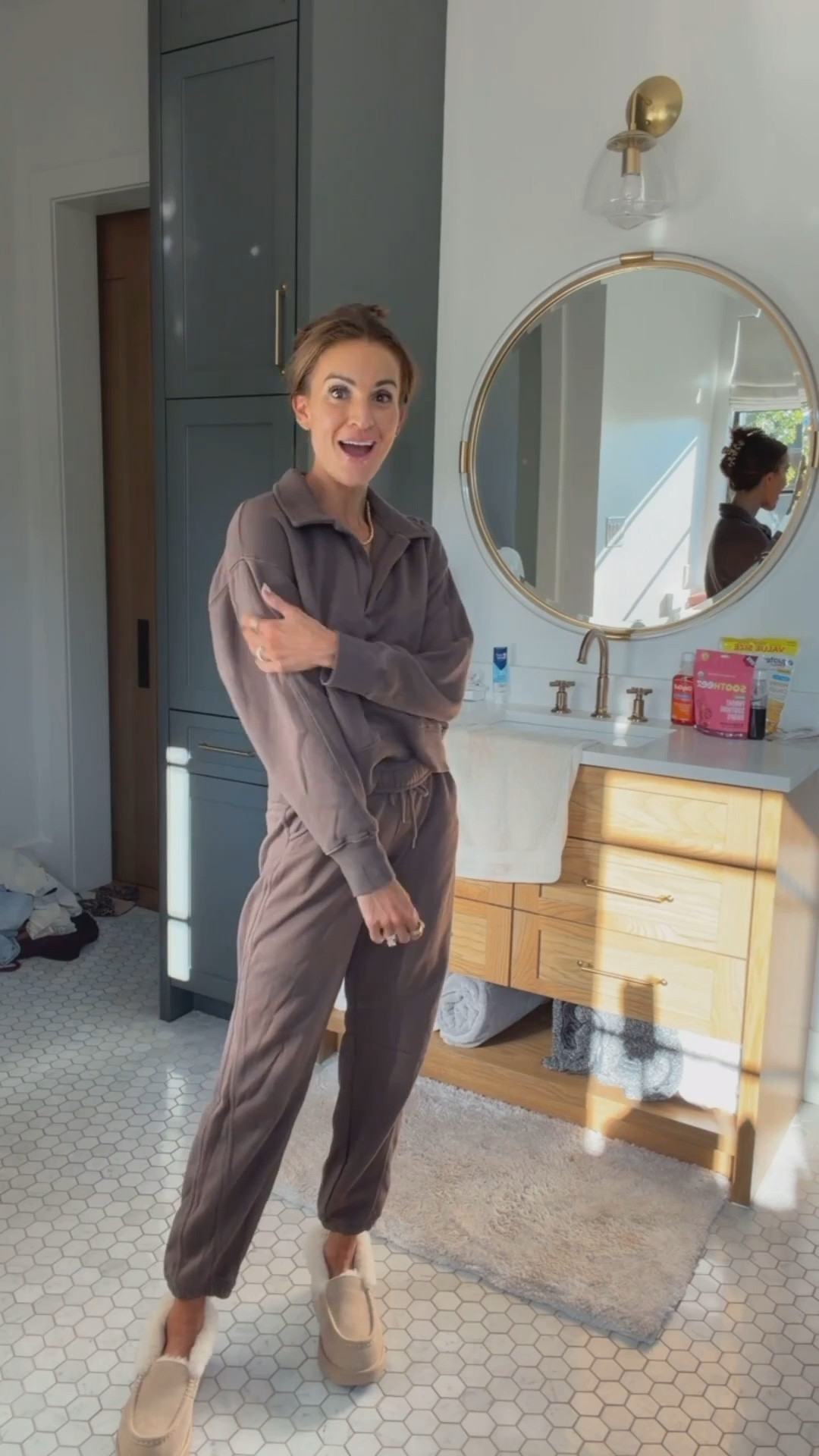 crazy soft matching set from target😍 such a good deal and perfect for mom life! 🤎

#LTKootd #LTKFindsUnder100 #LTKmomlife