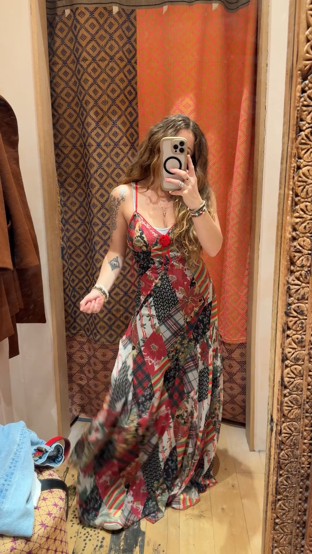 Wearing size 6! 
No stretch but tie in the back to adjust straps