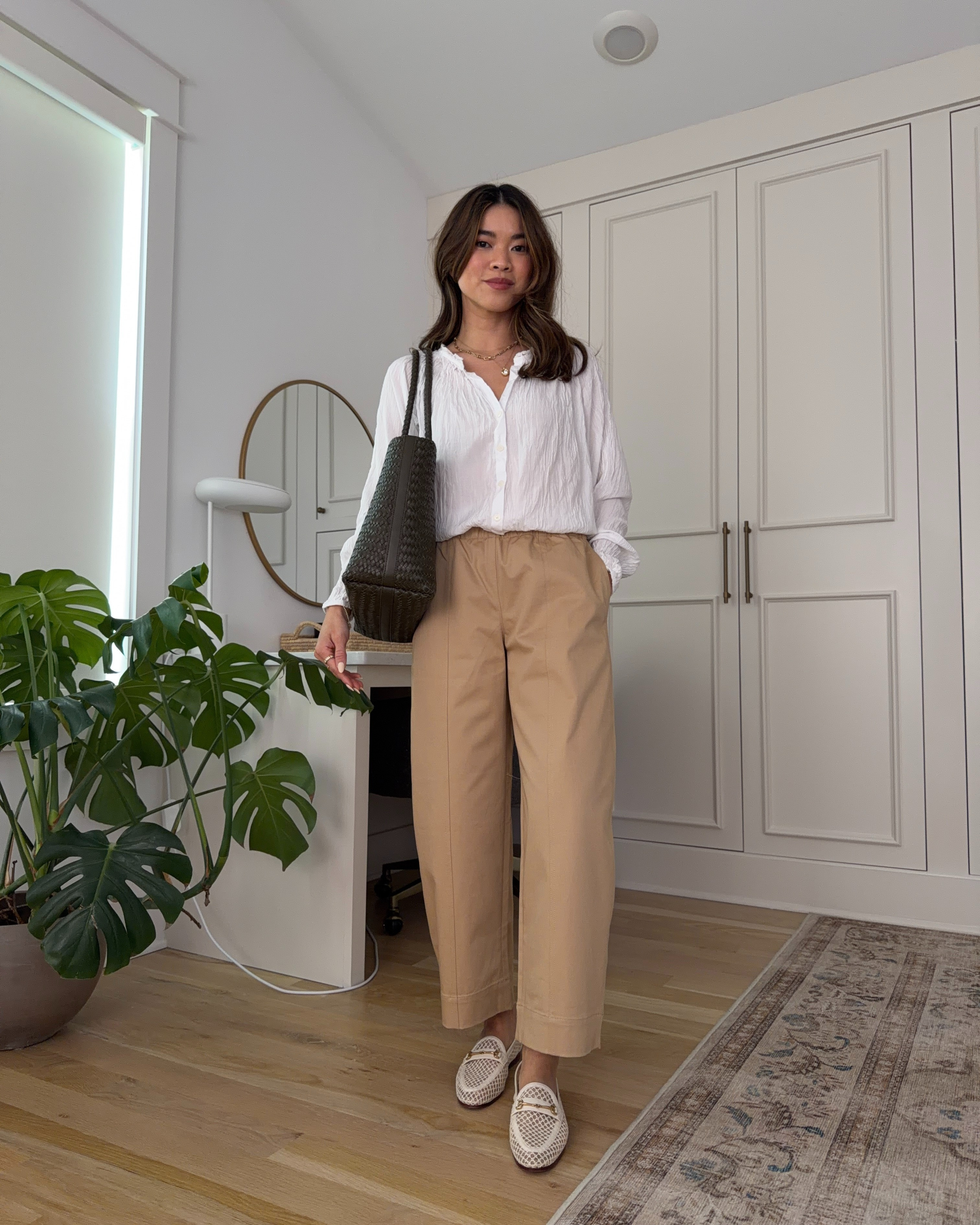 Sizing info: 
•Top size XS
•Pants size 2XS

petite fashion, get dressed with me, outfit inspiration, ootd, nashville outfit, Nashville influencer, petite style, vacation style, casual outfits, mom style, petite pants, spring outfits, spring outfit info, spring pants, spring outfit idea, spring top, spring bag, spring blouse, spring shoes, spring trouser, loafers 
@Aritzia 
 

#LTKootd #LTKmomlife #LTKPetite