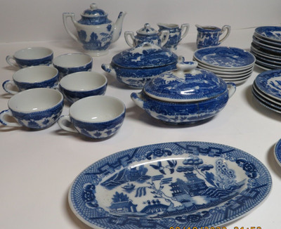 VTG Blue Willow Pattern Child's Tea Set Pieces Made in Occupied Japan 23 Piece | eBay US