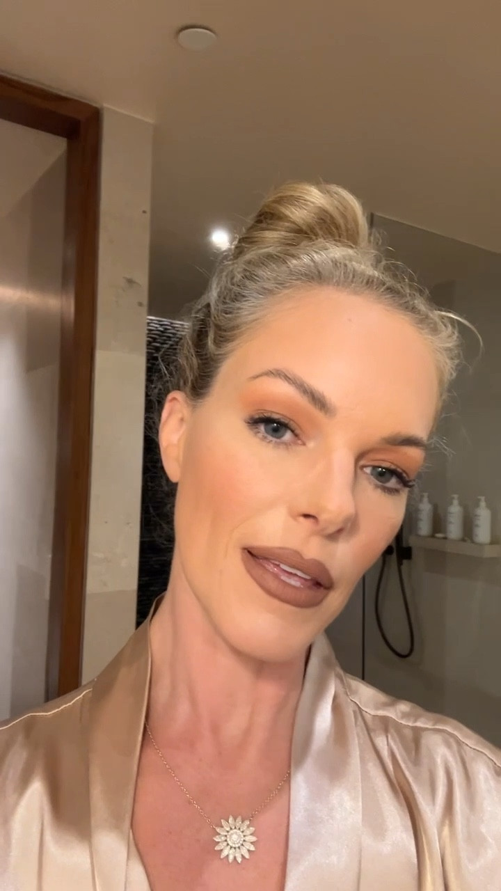 Milk chocolate brown lips 👄 🍫 

#LTKOver40 #LTKBeauty #LTKVideo