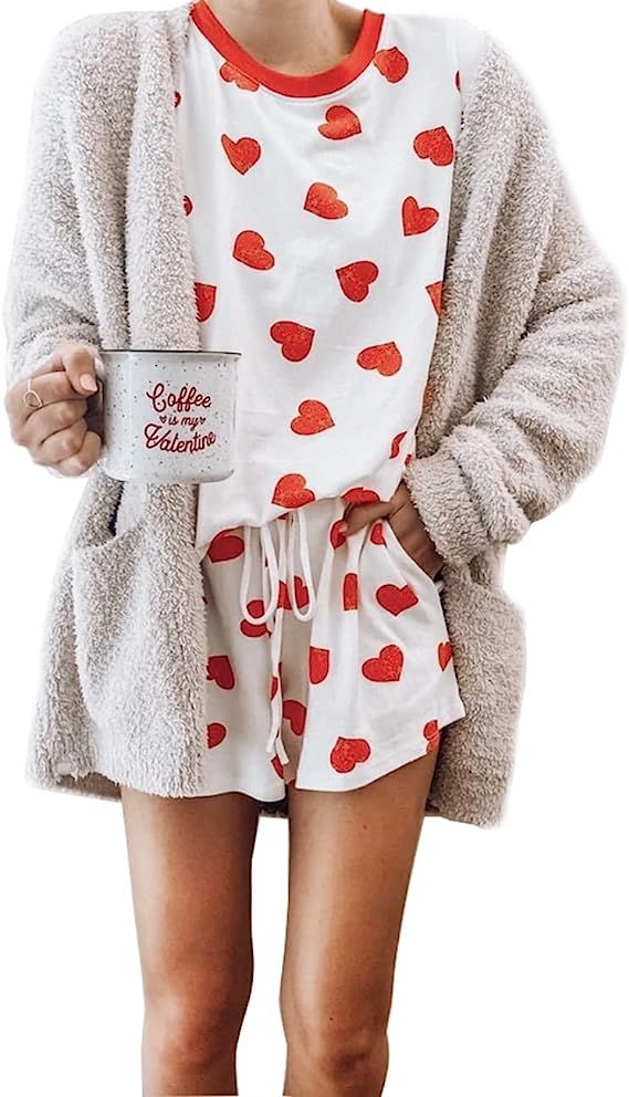 Womens Heart Pajamas Long Sleeve Sleepwear Heart Print Tops and Shorts Sleepwear Loungewear Pj Se... | Amazon (US)