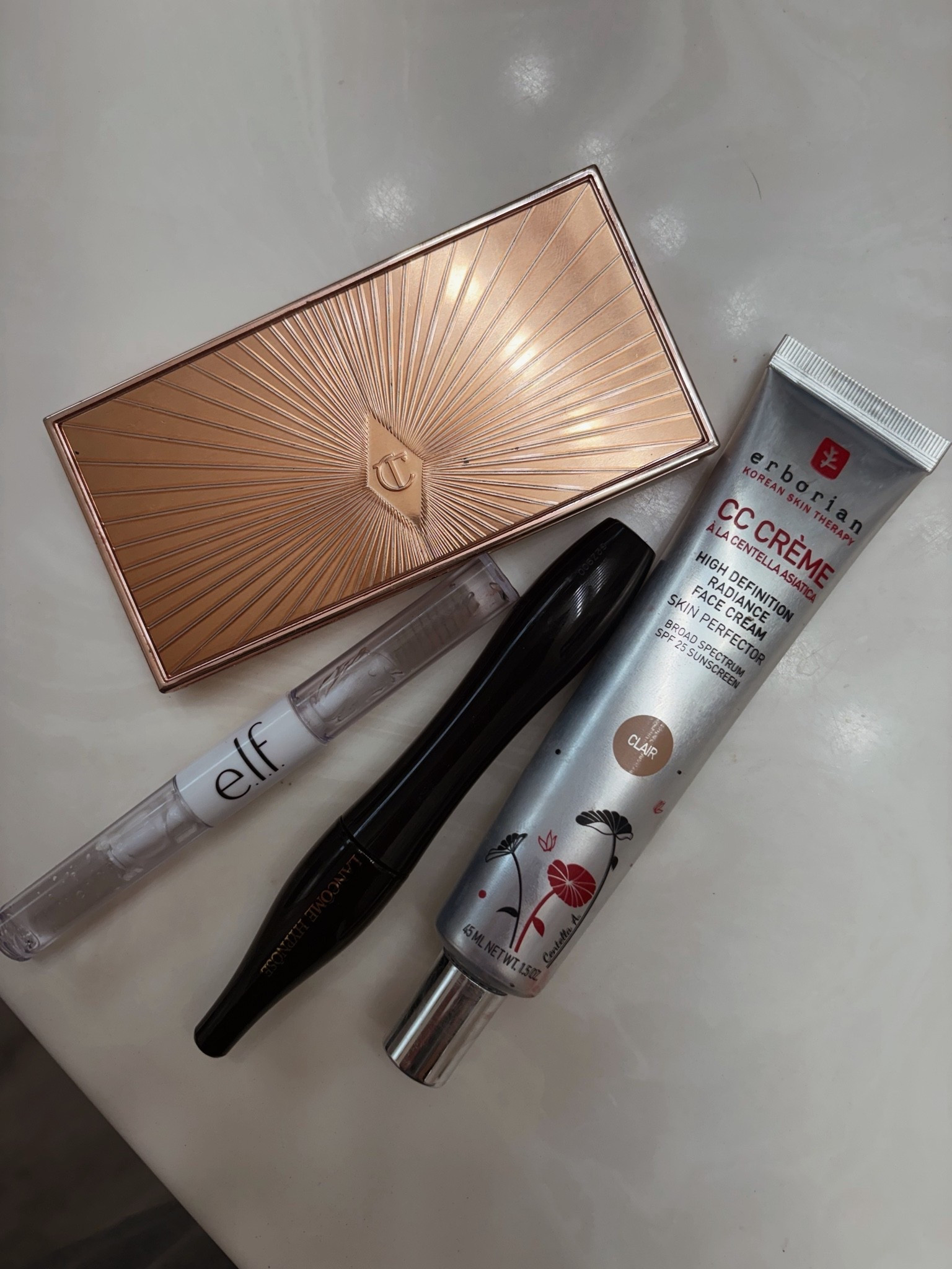 My go-tos for a 5 minute face. Essential for early mornings, running out the door for kid activities!

#LTKdayinmylife #LTKgrwm #LTKmomlife