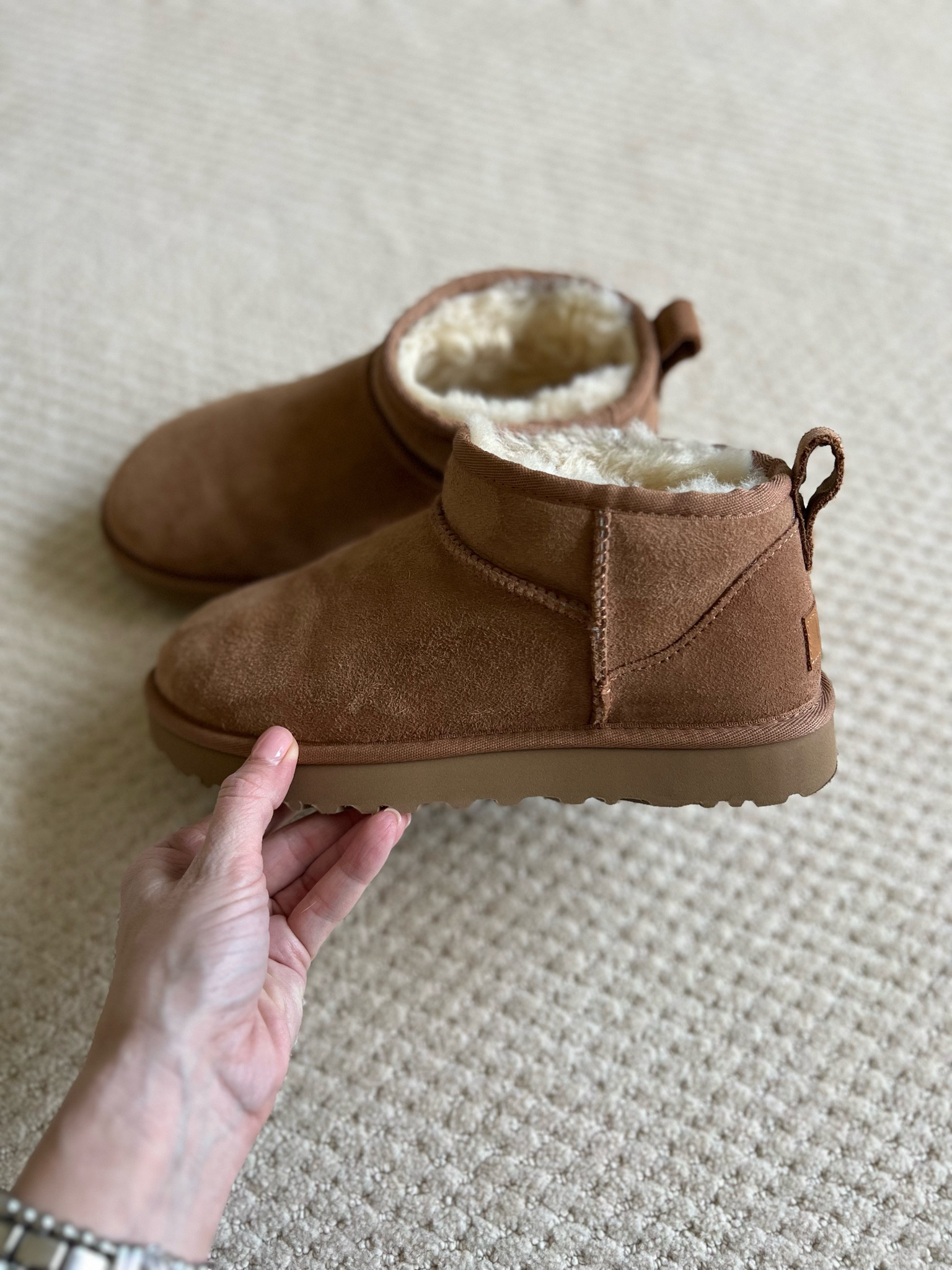 Color Chestnut
Fit tts. 
Mini Ugg for women / gift guide for her 

#LTKGiftGuide #LTKShoeCrush