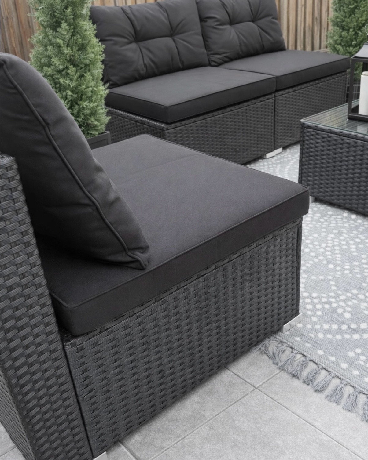 ✨⬇️ Outdoor refresh with Wayfair I did

I wanted all things neutral, durable, and easy to maintain — this setup turned out SO good 🙌

✔️ black wicker sectional — super comfortable + modular so you can move pieces around
✔️ matching storage box — perfect for hiding cushions + outdoor clutter
✔️ metal bench + neutral pillows — simple but elevated look

everything is low maintenance + holds up really well outside which was a must for me

these are the kind of pieces that sell out FAST once outdoor season fully hits — especially the storage + seating sets

such a good patio upgrade without the price 🤍

#LTKSaleAlert #LTKdayinmylife #LTKHome