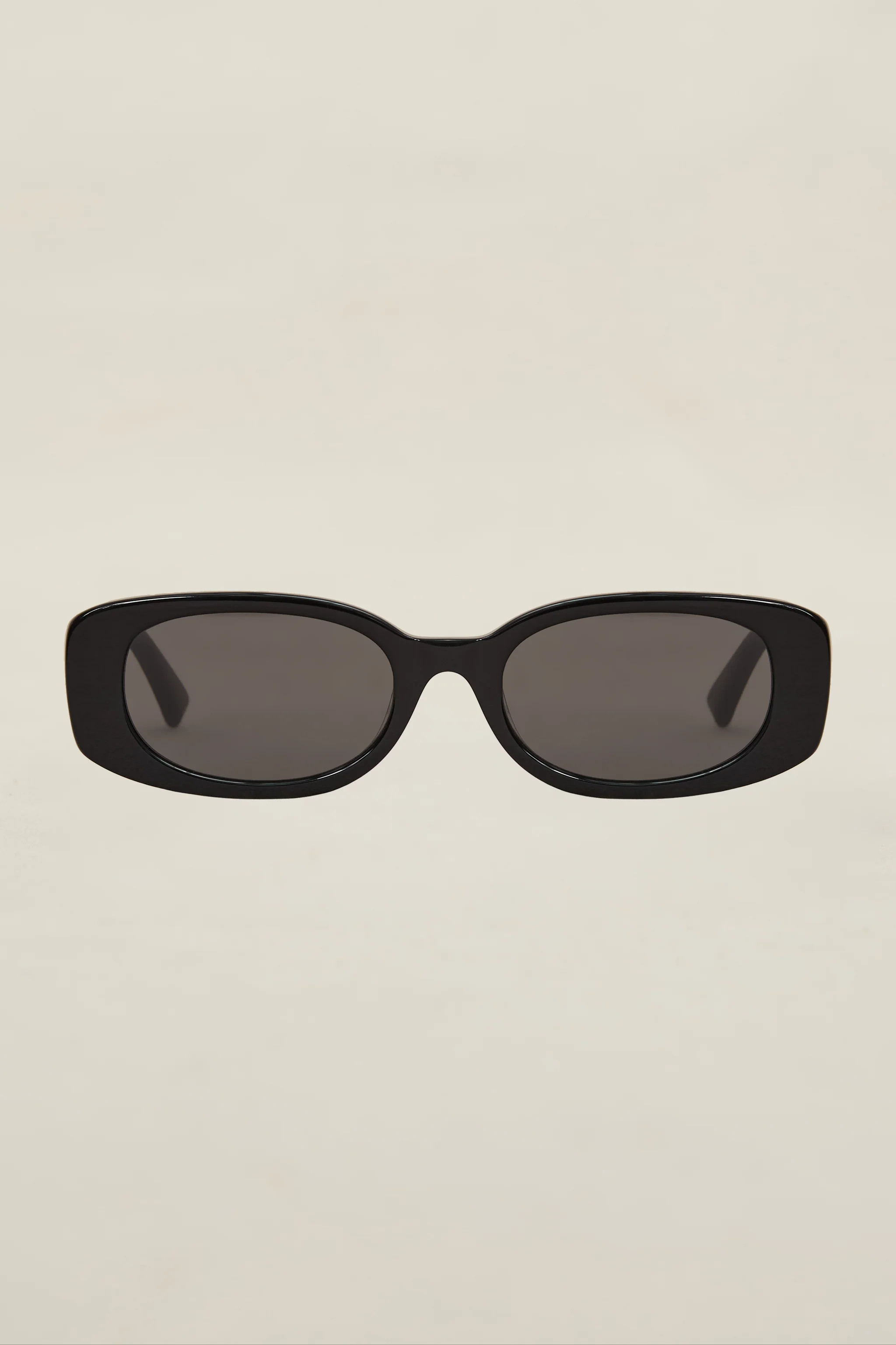 Milan Sunglasses | Devon Windsor