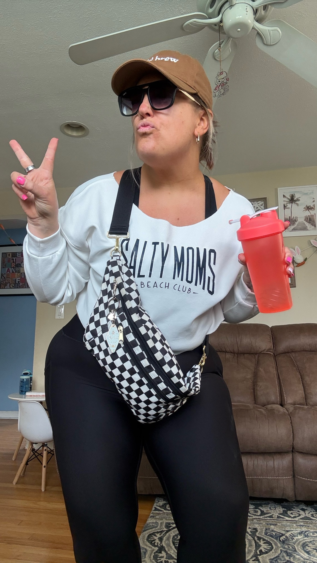 love a good purse swap day!

Canvelle is one of those GOOD brands with high quality bags and I love them so much!

#LTKPlusSize #LTKgrwm #LTKootd