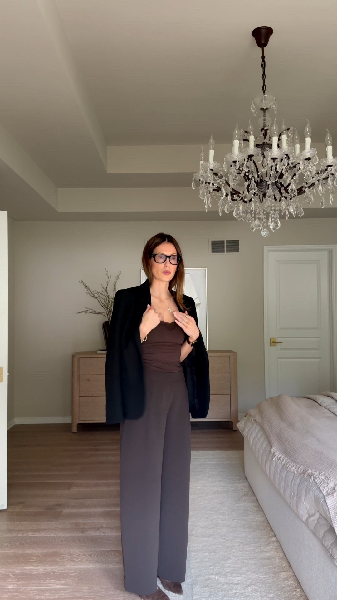 This top was a little out of my comfort zone but I am surprised with how much I like it. Let me know if you like how I’ve styled it. @Aritzia back to school fall outfits fall style date night girls night

#LTKgrwm #LTKootd #LTKCon