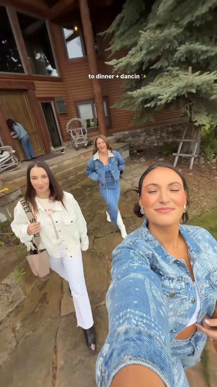 To dinner & dancin we go! 🤠💫

#LTKTravel #LTKFindsUnder100 #LTKStyleTip