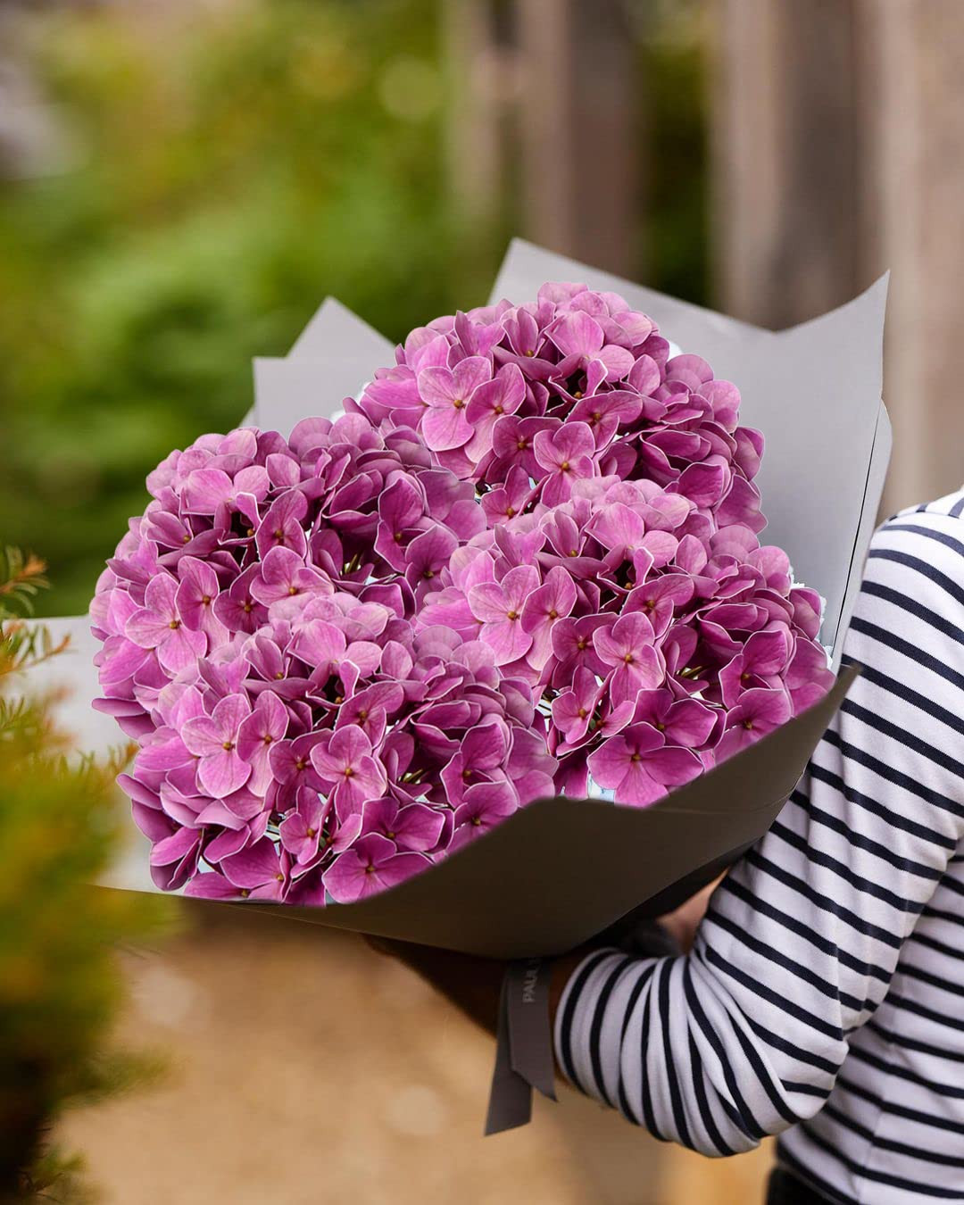 DILATATA Silk Hydrangea Flower 26" Big Fake Hydrangea Faux Flowers Lifelike Tall Artificial Hydra... | Amazon (US)