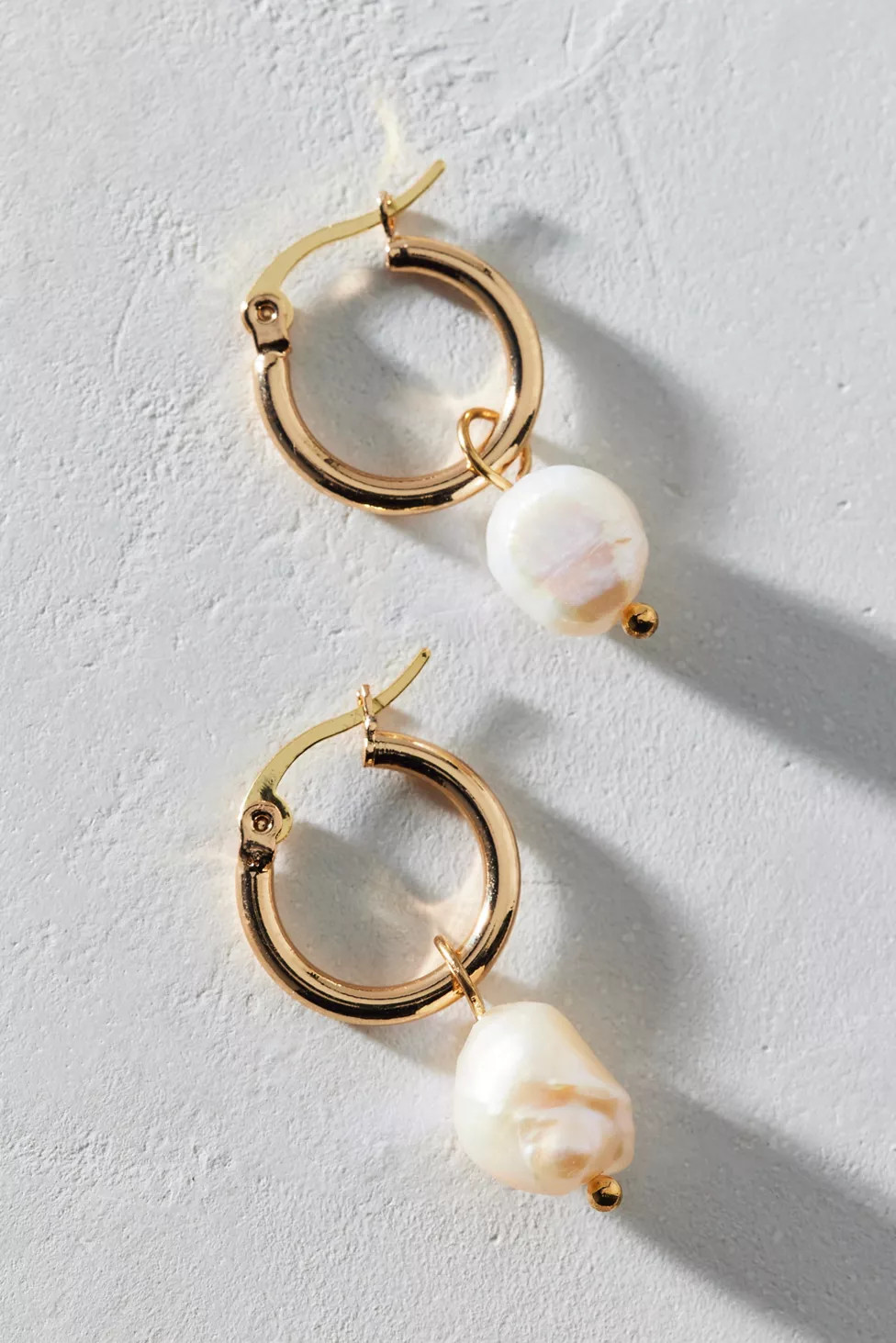 14K Gold Plated Freshwater Pearl Mini Hoop Earring | Urban Outfitters (US and RoW)