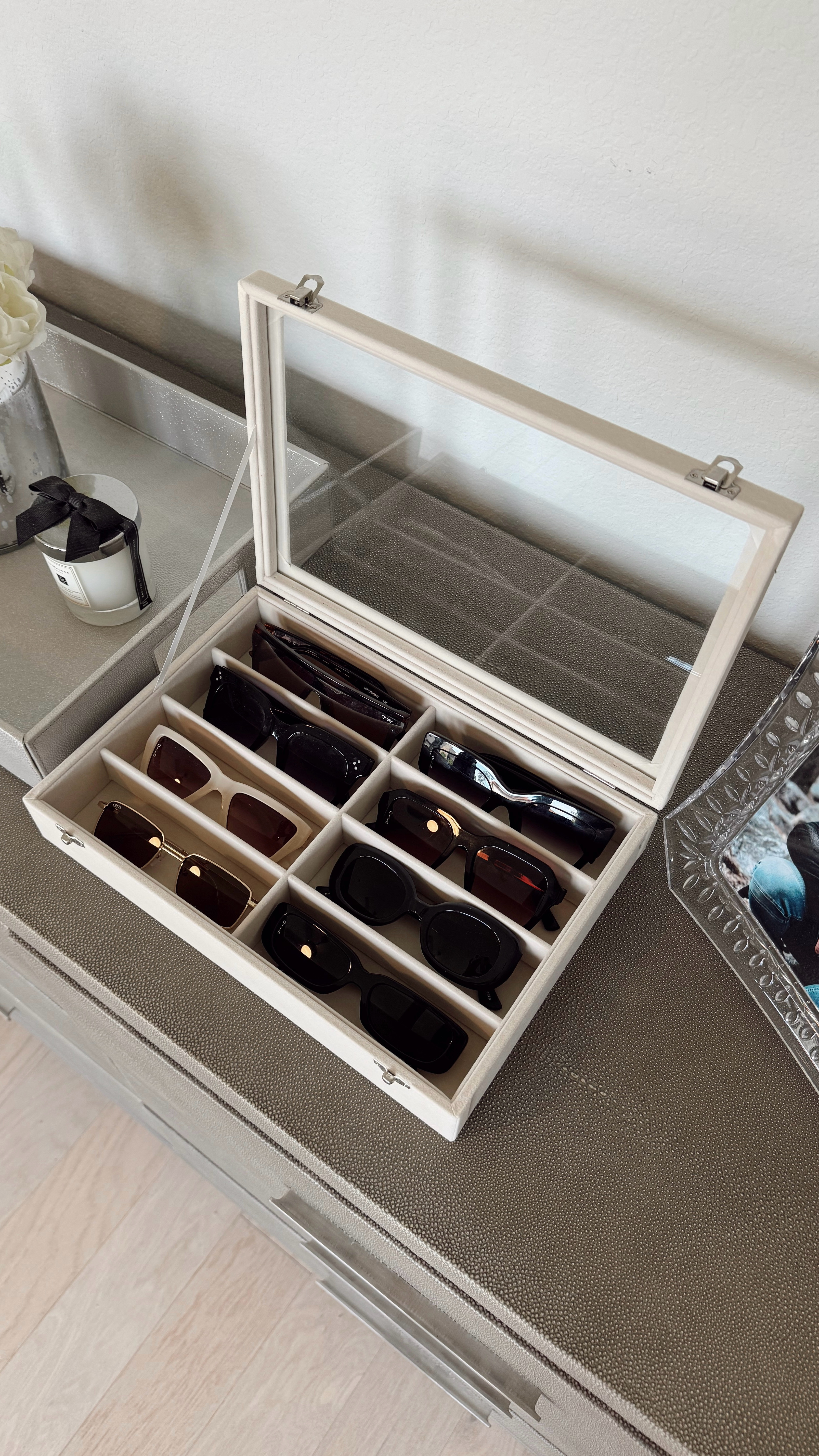 I love how high quality this glasses case is!😎 under $21

#LTKStyleTip #LTKFindsUnder50 #LTKHome