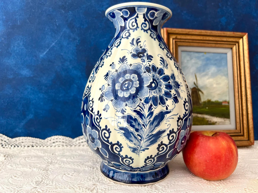 Regina Delft Vase / Delft Blue Chinois Vase / Blue White Porcelain Peony Blossoms Floral Baluster... | Etsy (US)