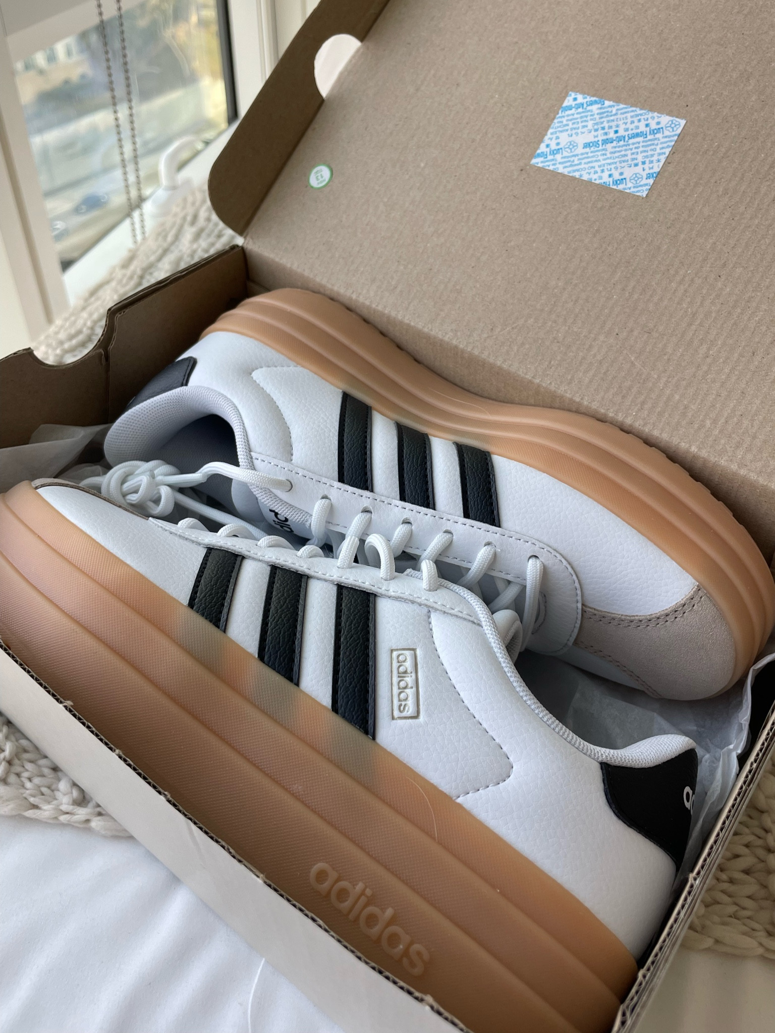 the perfect pair of platform adidas💫☁️🌟 #adidas #adidassneakers #vlcourt #platformadidas

#LTKStyleTip #LTKFindsUnder100 #LTKFitness