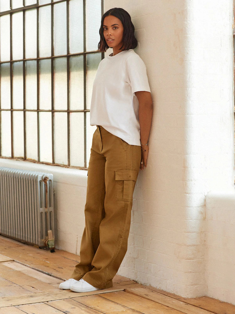 Buy White Heavyweight Short Sleeve Crew Neck T-Shirt from Next Ireland | Next EU