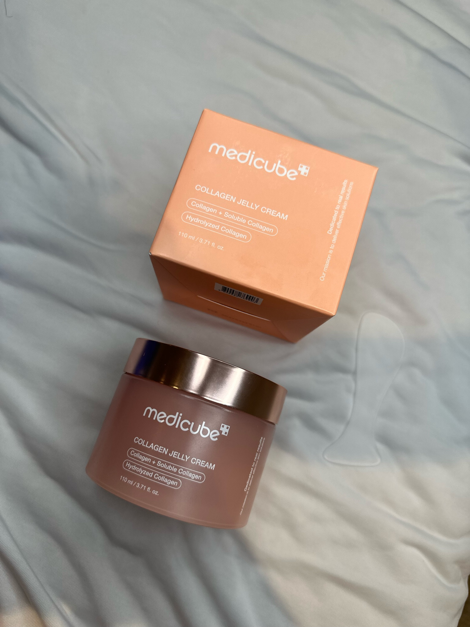 Medicube Collagen Jelly Cream- Niacinamide & Freeze-Dried Hydrolyzed Collagen - Boosts skin's barrier hydration and gives 24h Glow & Lifted Look - No artificial color, Korean skincare (3.71 fl.oz.)


#LTKfindsunder100 #LTKstyletip #LTKbeauty