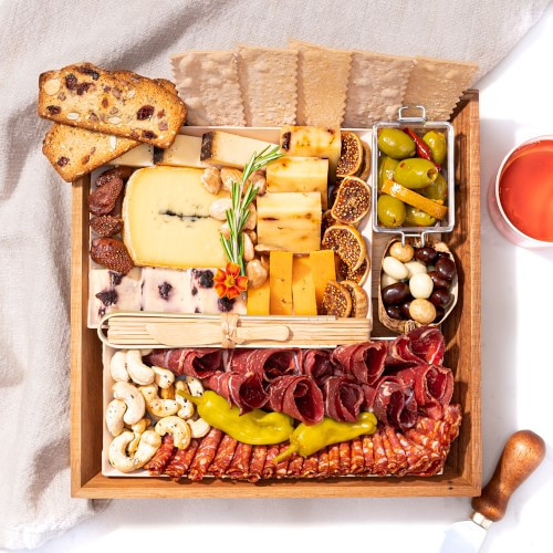 Boarderie Ciccettis Cheese & Charcuterie Board, Christmas Delivery | Williams-Sonoma