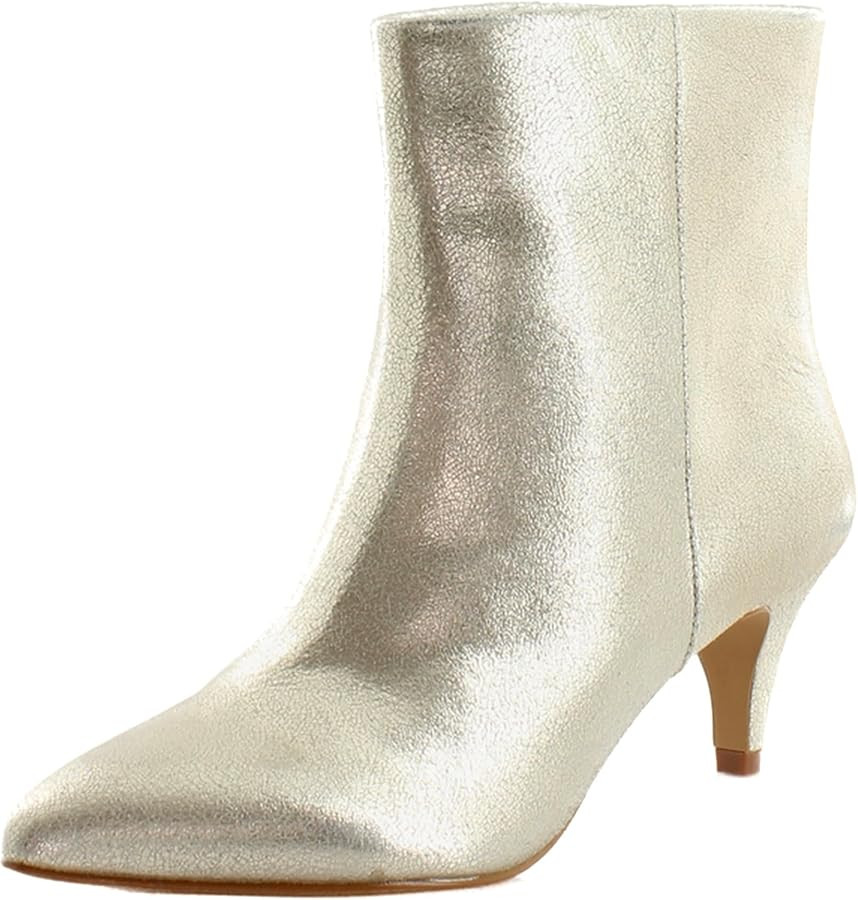 Dolce Vita Women's Dee Fashion Boot | Amazon (US)