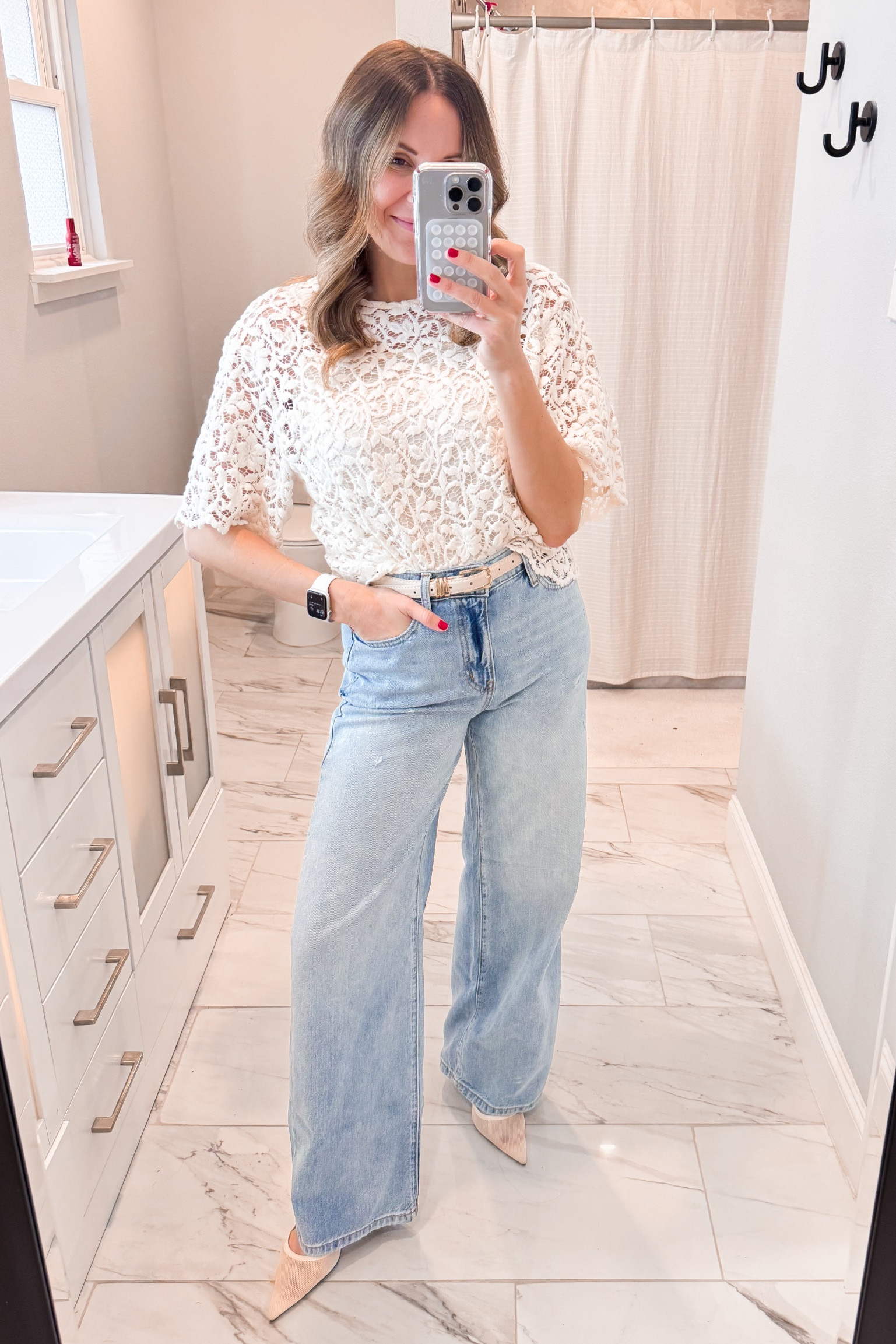 Top - XS
Jeans - o/TTS



#LTKStyleTip #LTKFindsUnder50 #LTKSeasonal